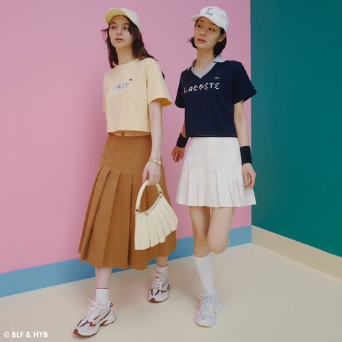 発泡プリントクロップド Tシャツ