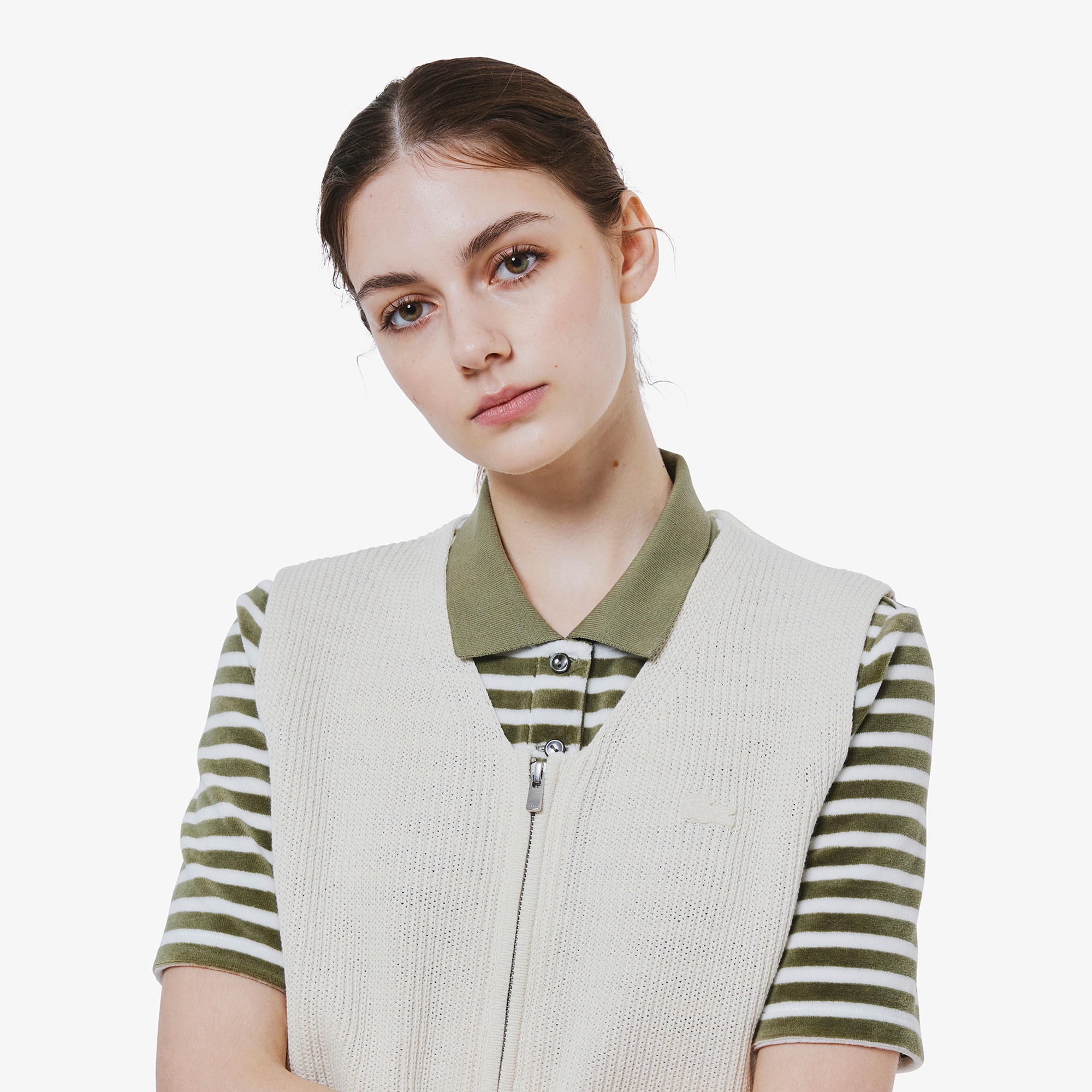 ジップアップニットベスト