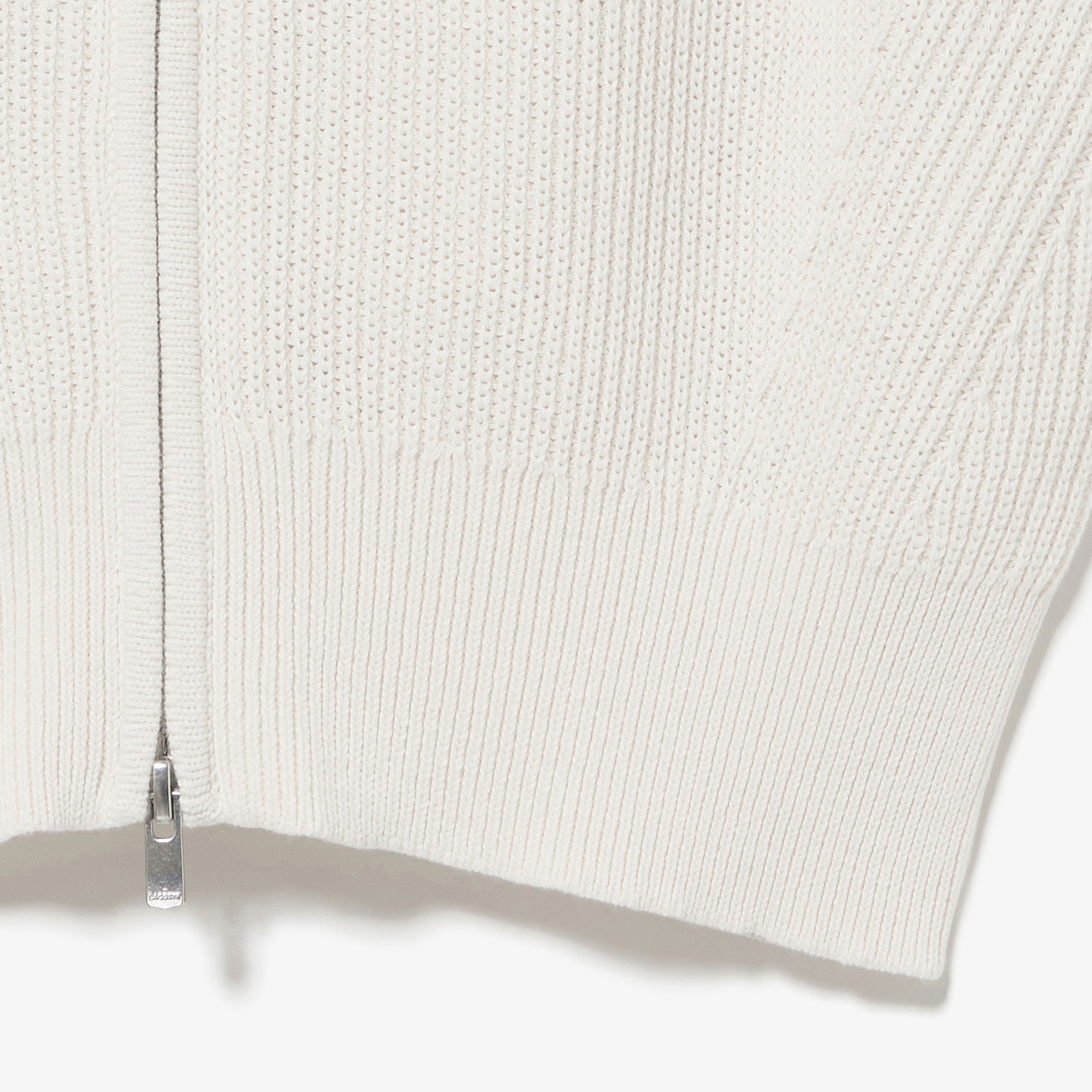 ジップアップニットベスト