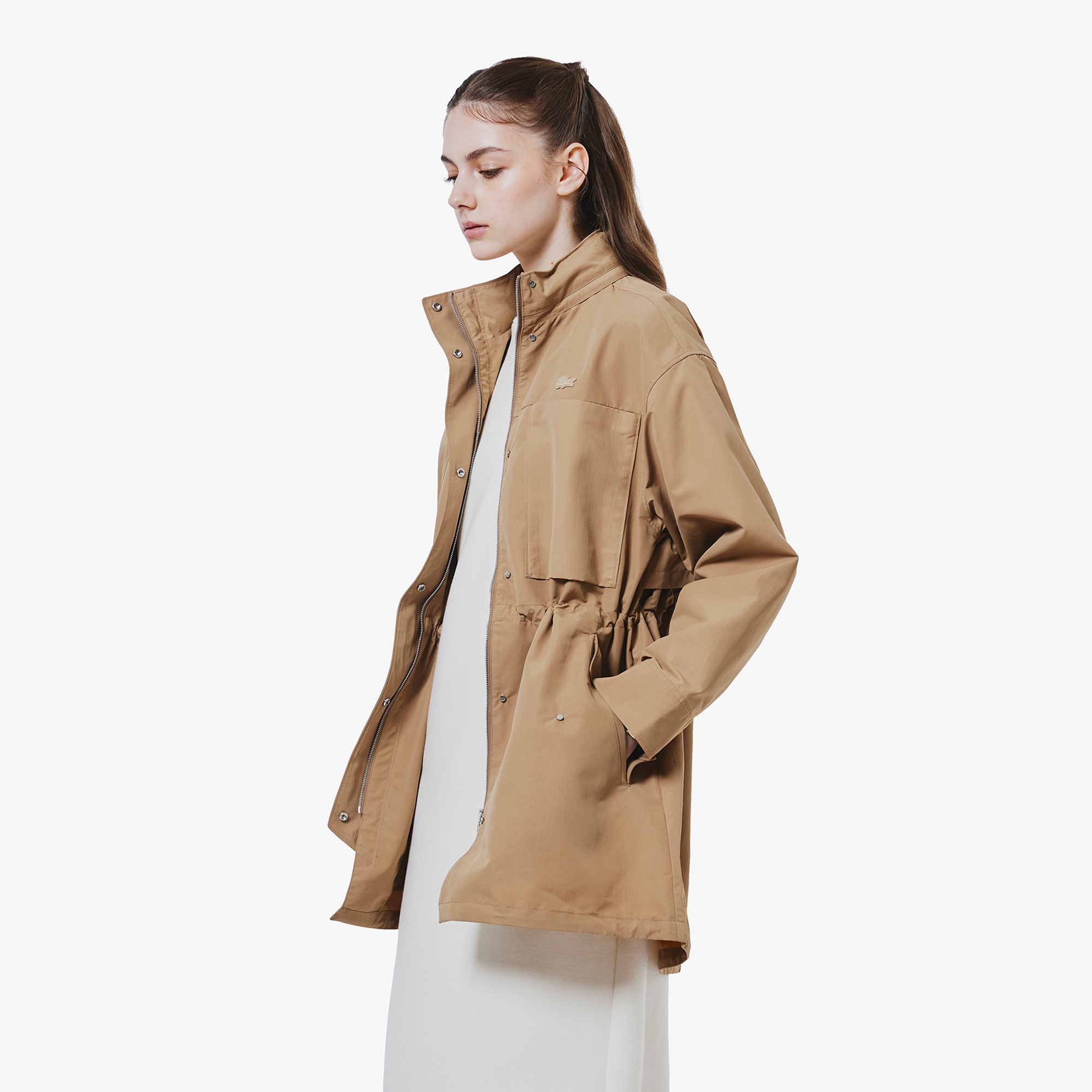 ユーティリティマウンテンパーカ