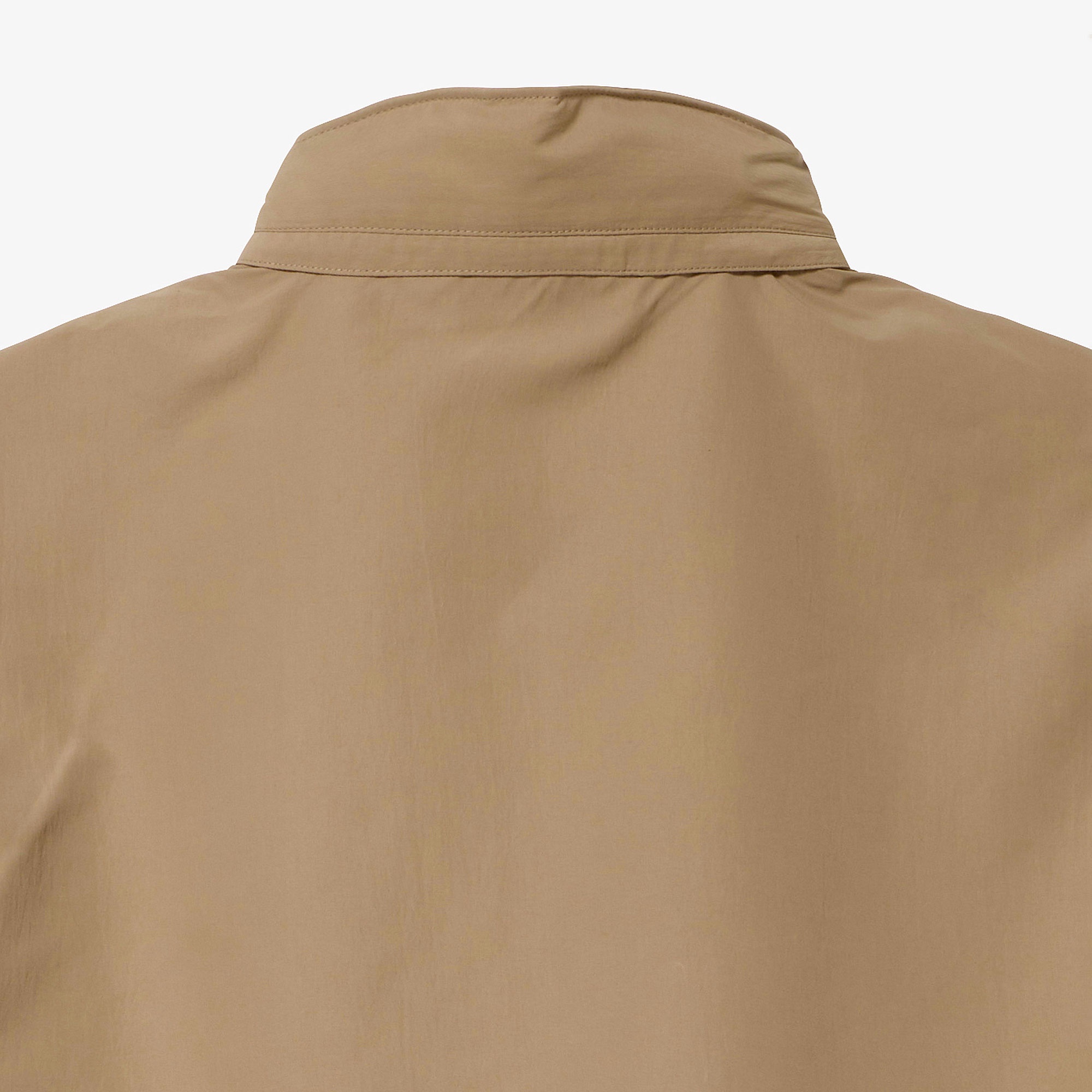 ユーティリティマウンテンパーカ