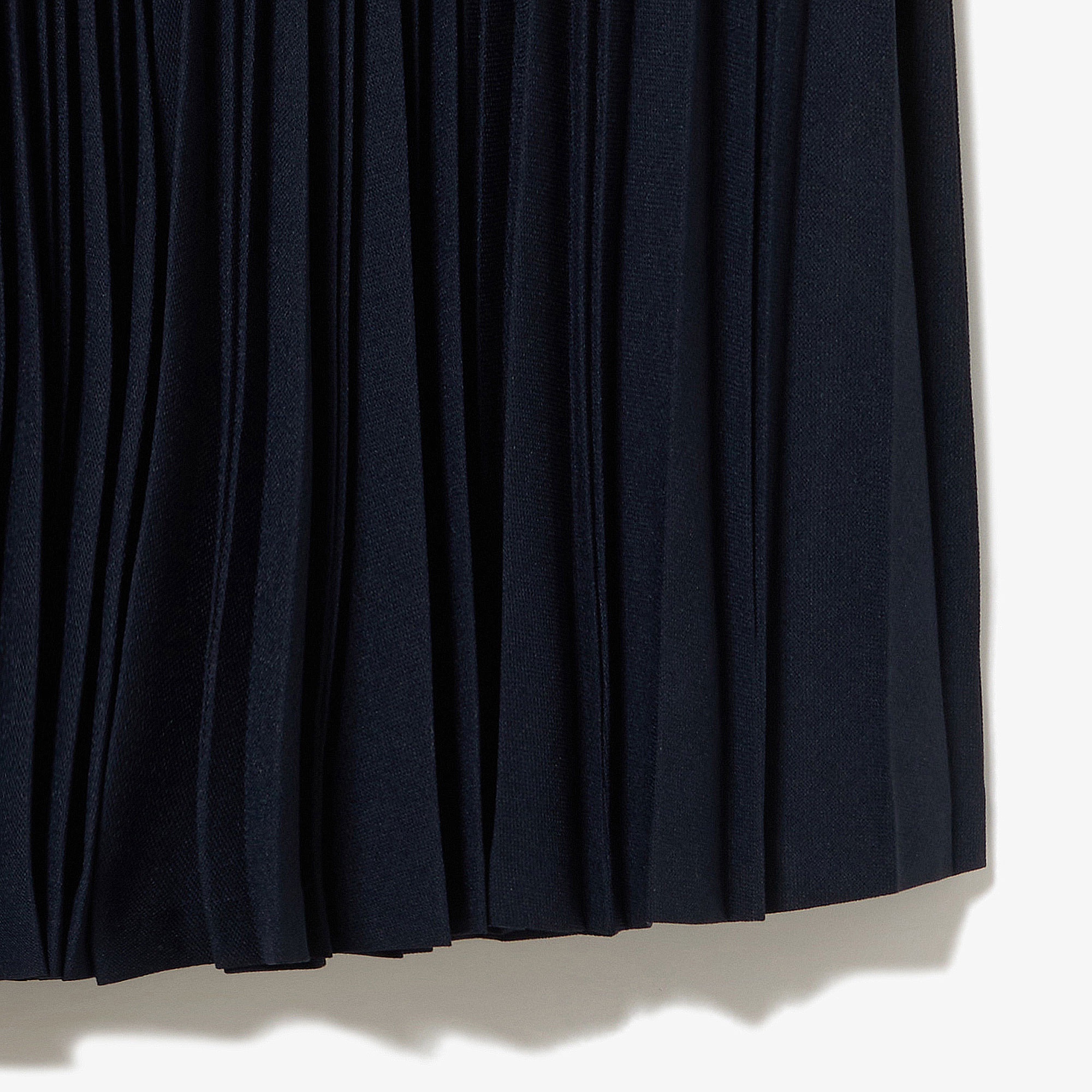 変形プリーツAラインスカート