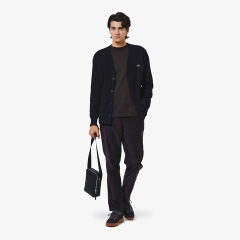 クラシックフィットロングスリーブTシャツ