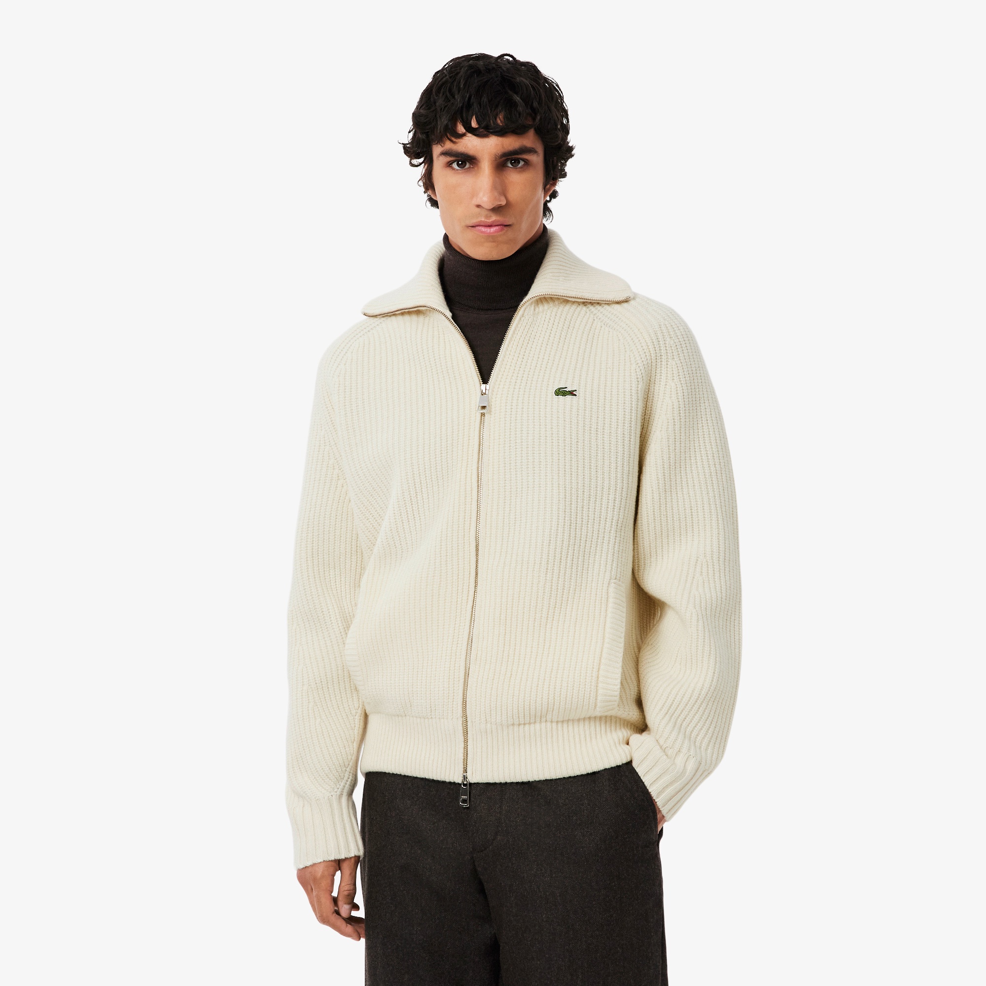 ローゲージハイネックジップセーター