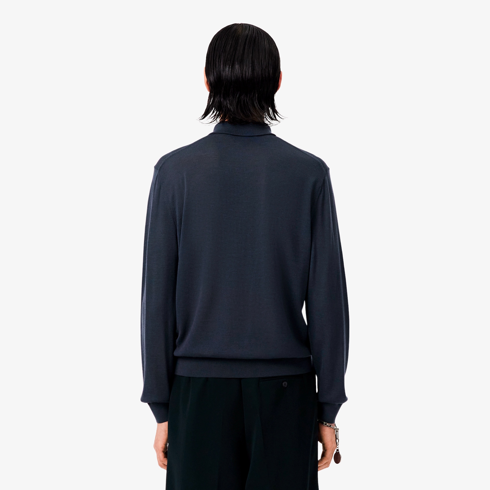 『FW25 Fashion Show』メリノウールポロカラーセーター