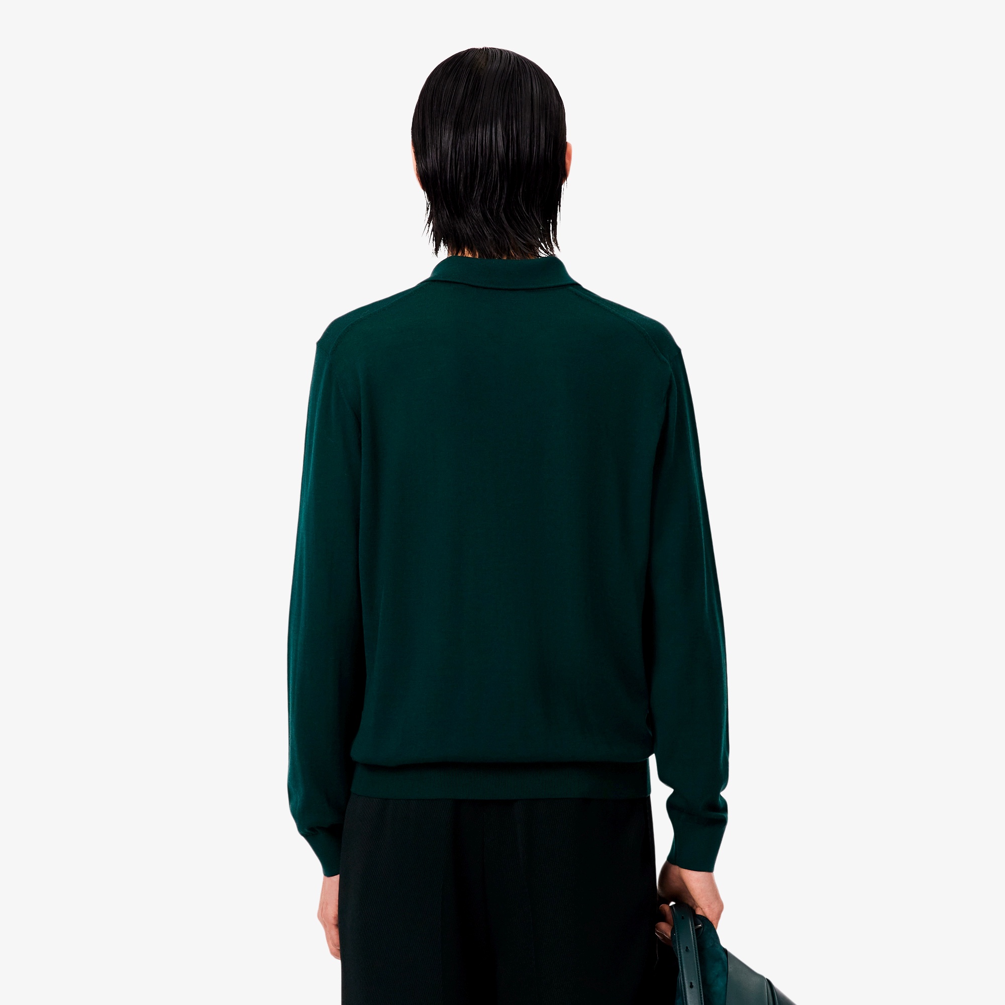 『FW25 Fashion Show』メリノウールポロカラーセーター