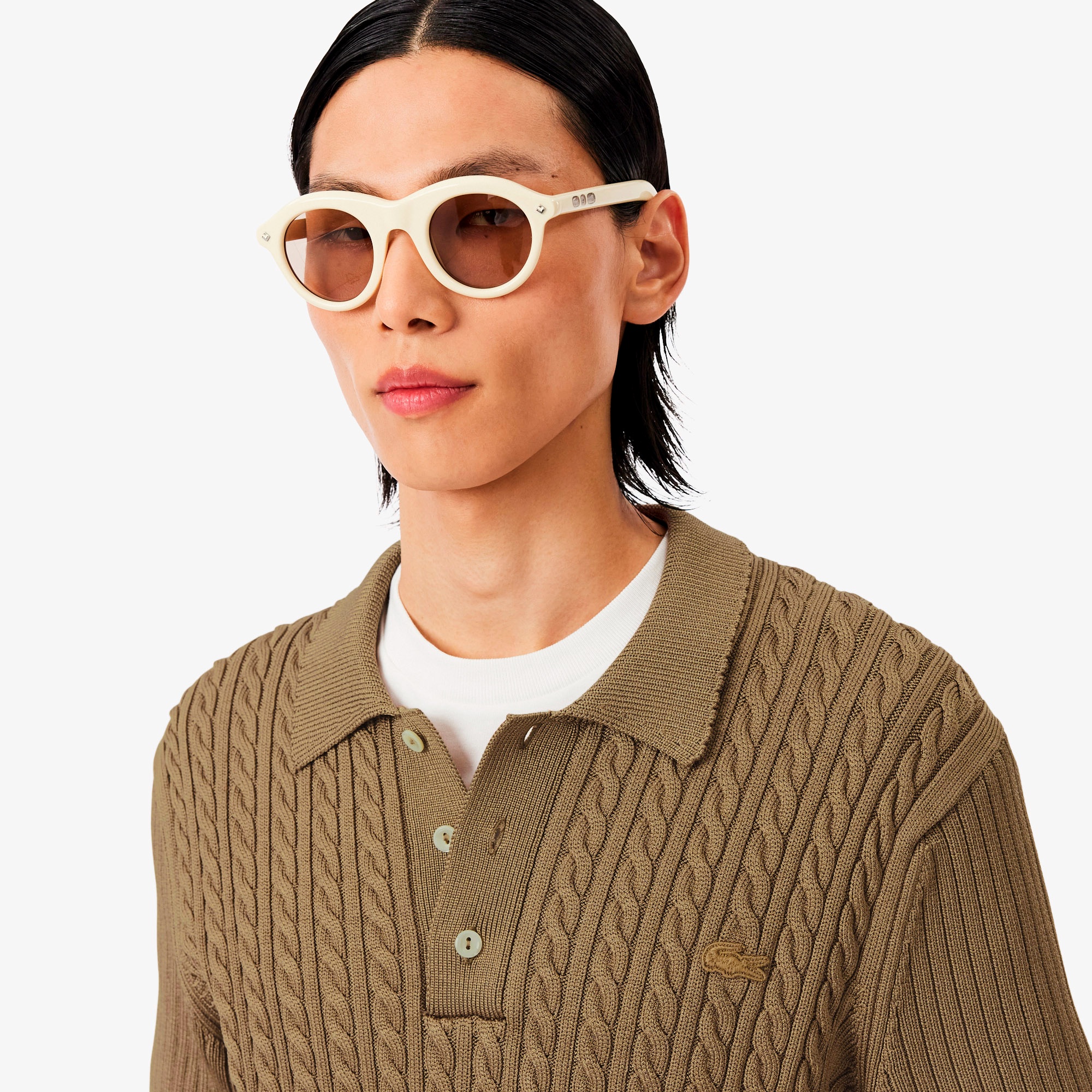 『FW25 Fashion Show』ケーブルニットポロセーター