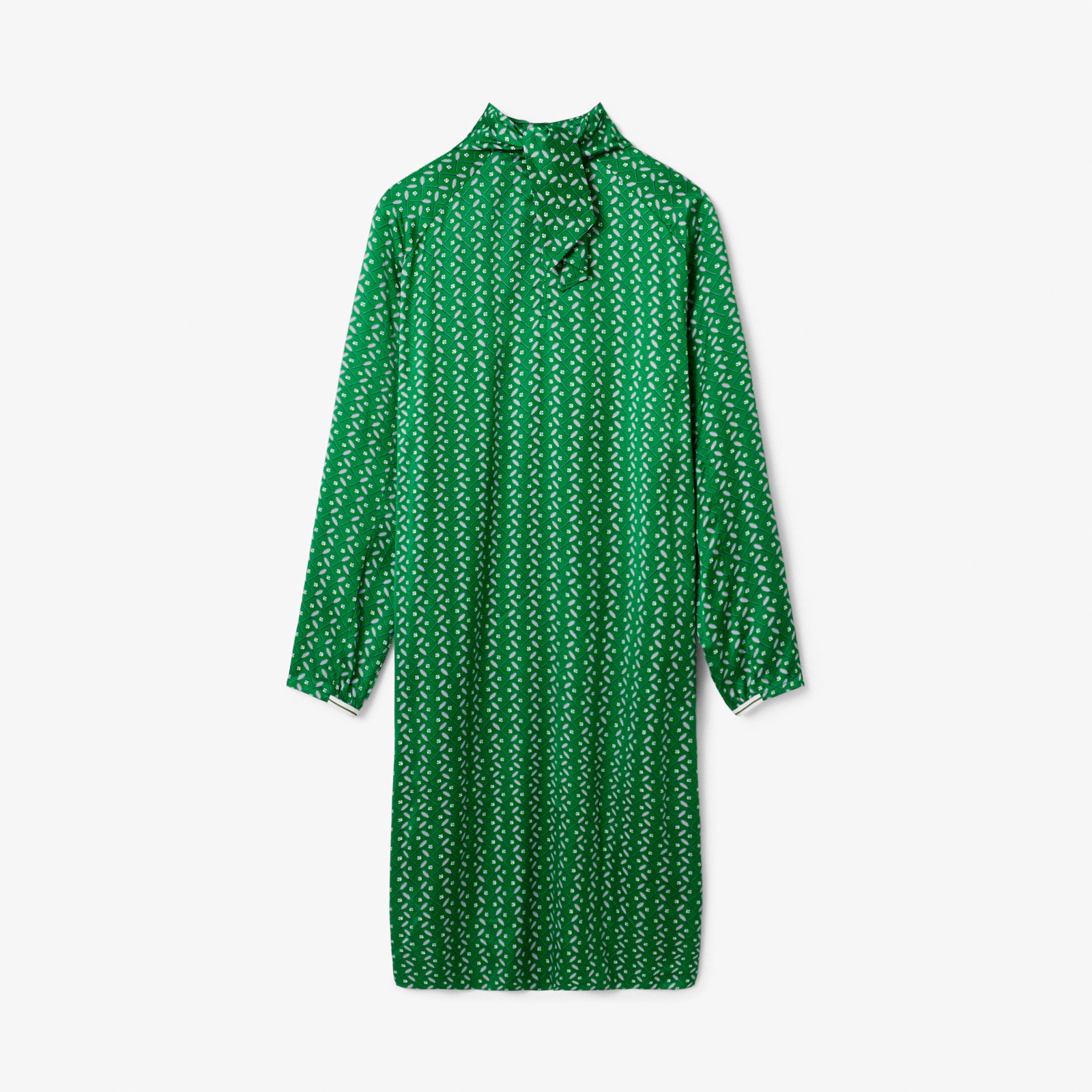 『FW25 Fashion Show』スカーフカラーサテンプリントドレス