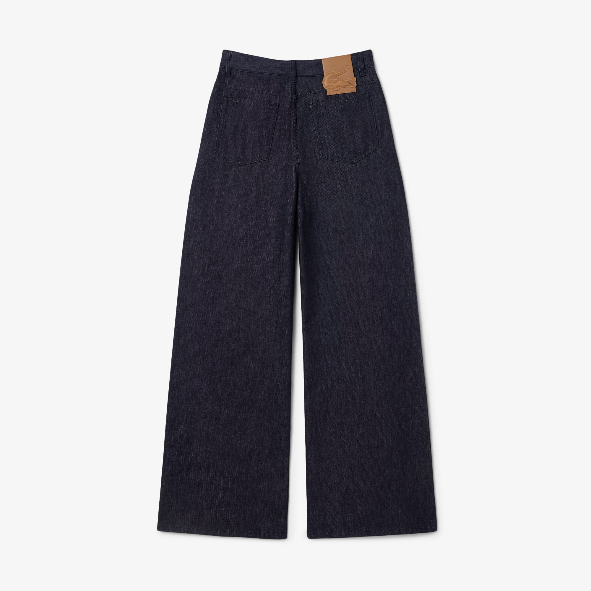 『FW25 Fashion Show』ワイドレッグストレートデニムパンツ