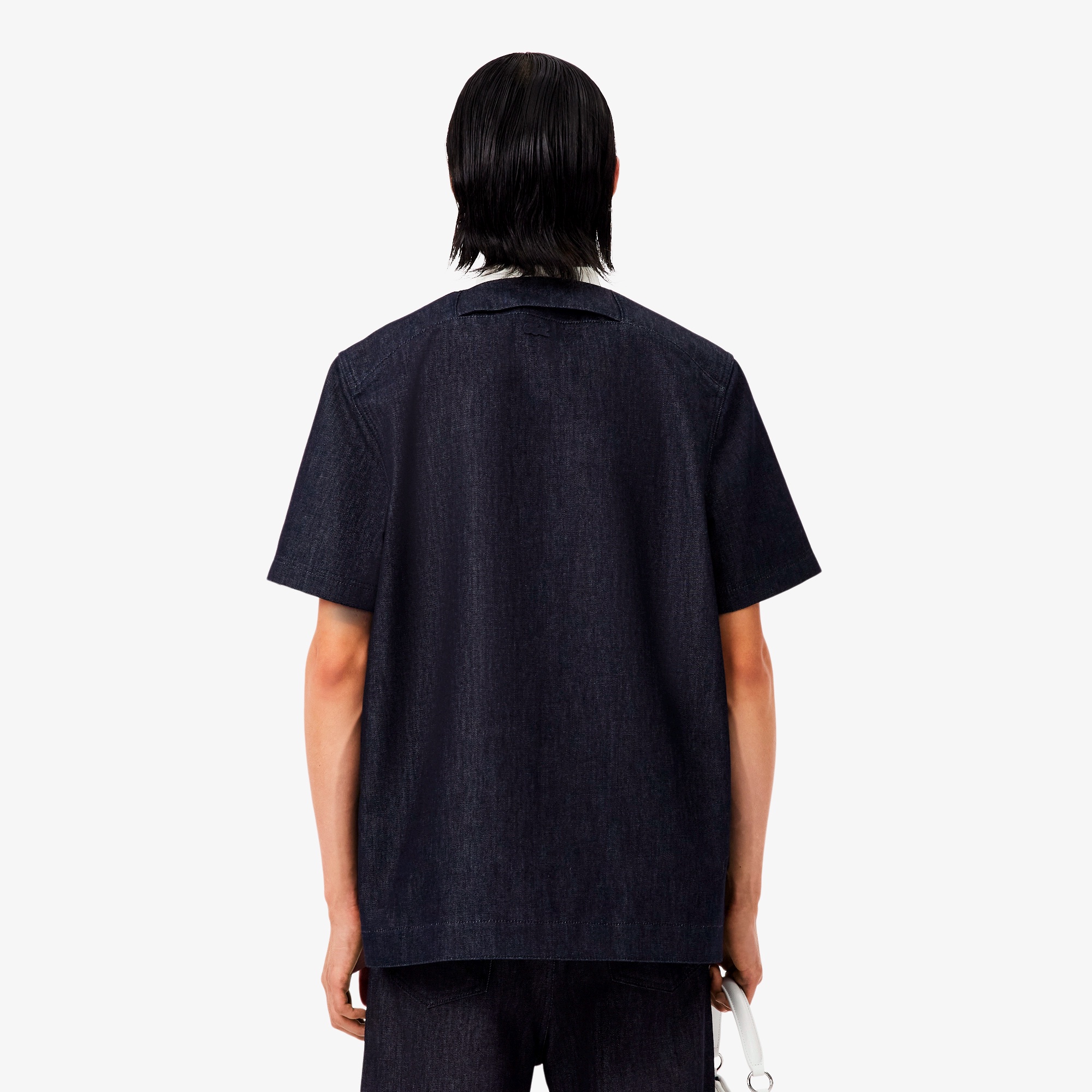 『FW25 Fashion Show』ルーズフィットリジットデニムプルオーバーシャツ