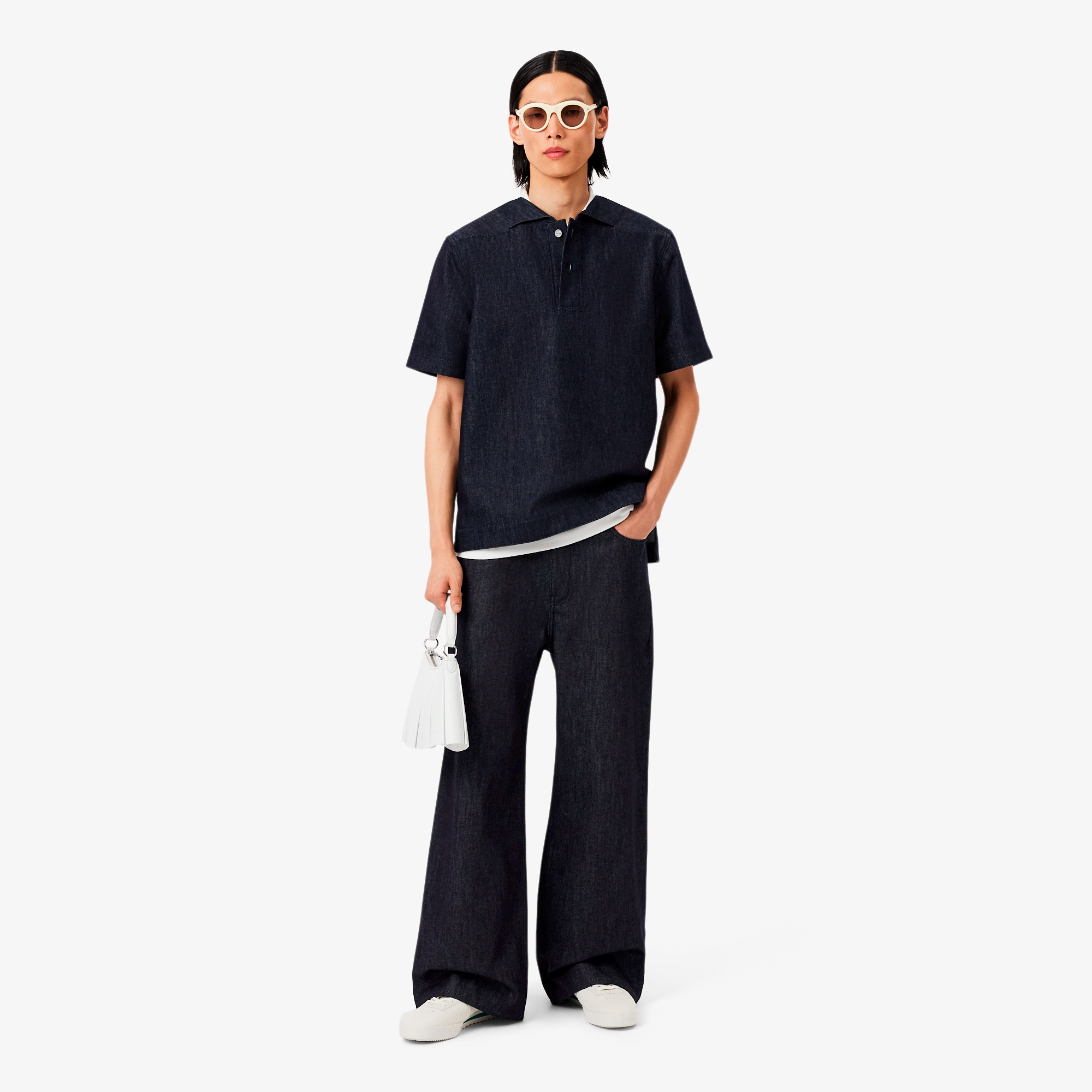 『FW25 Fashion Show』ルーズフィットリジットデニムプルオーバーシャツ