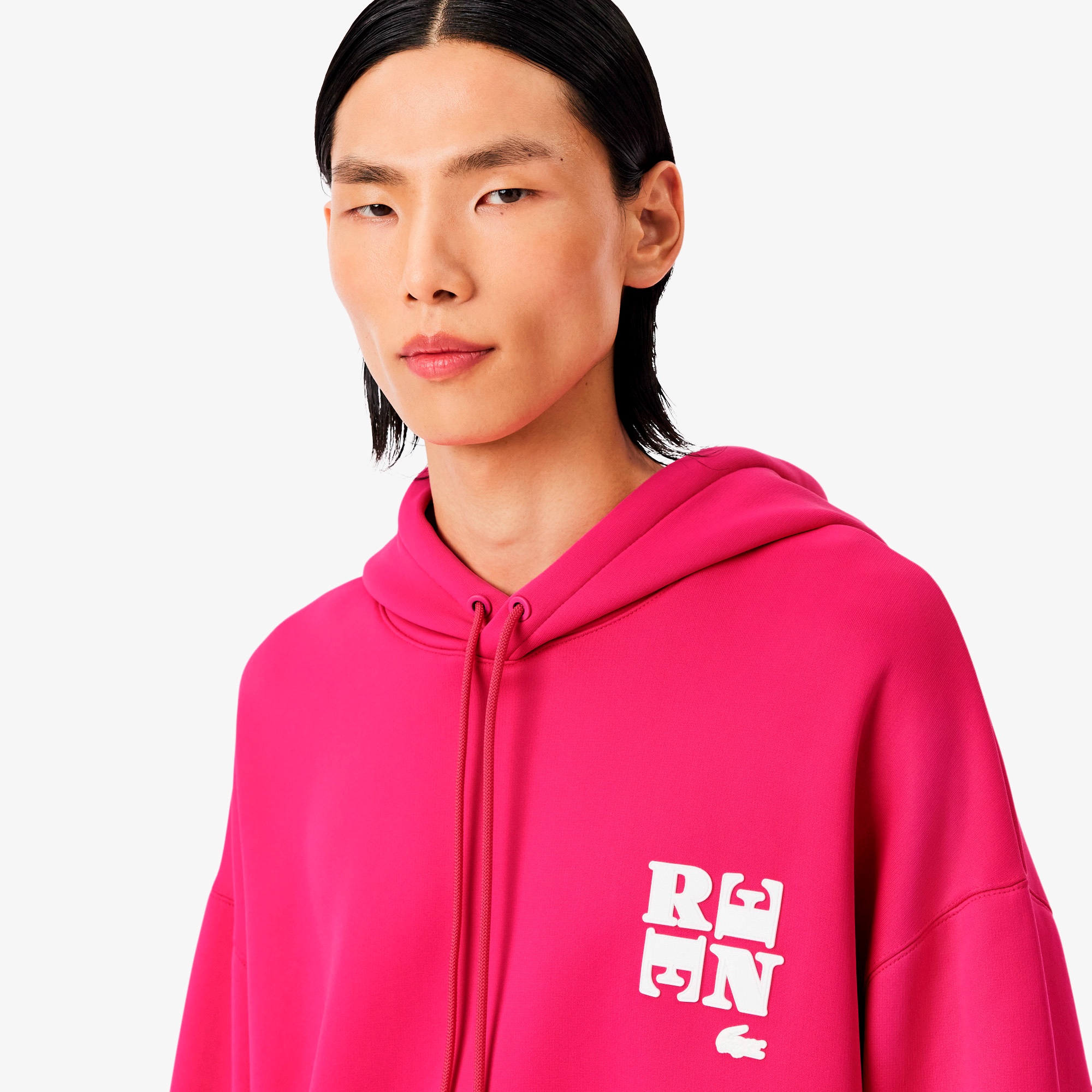 『FW25 Fashion Show』RENEワッペンハイネックハーフジップスウェット