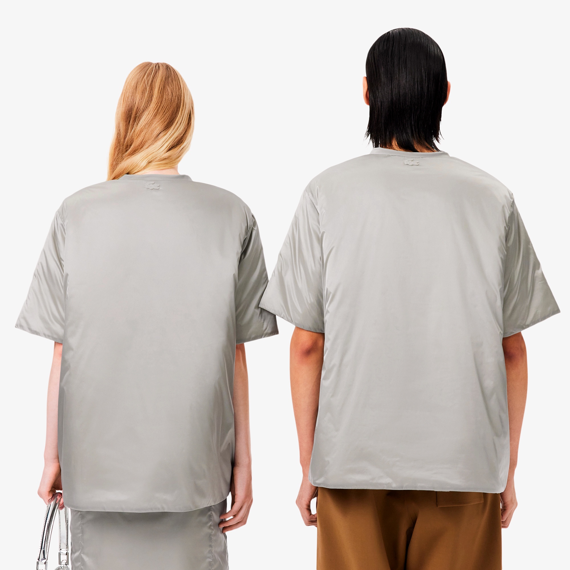 『FW25 Fashion Show』パデッドメタリックTシャツ