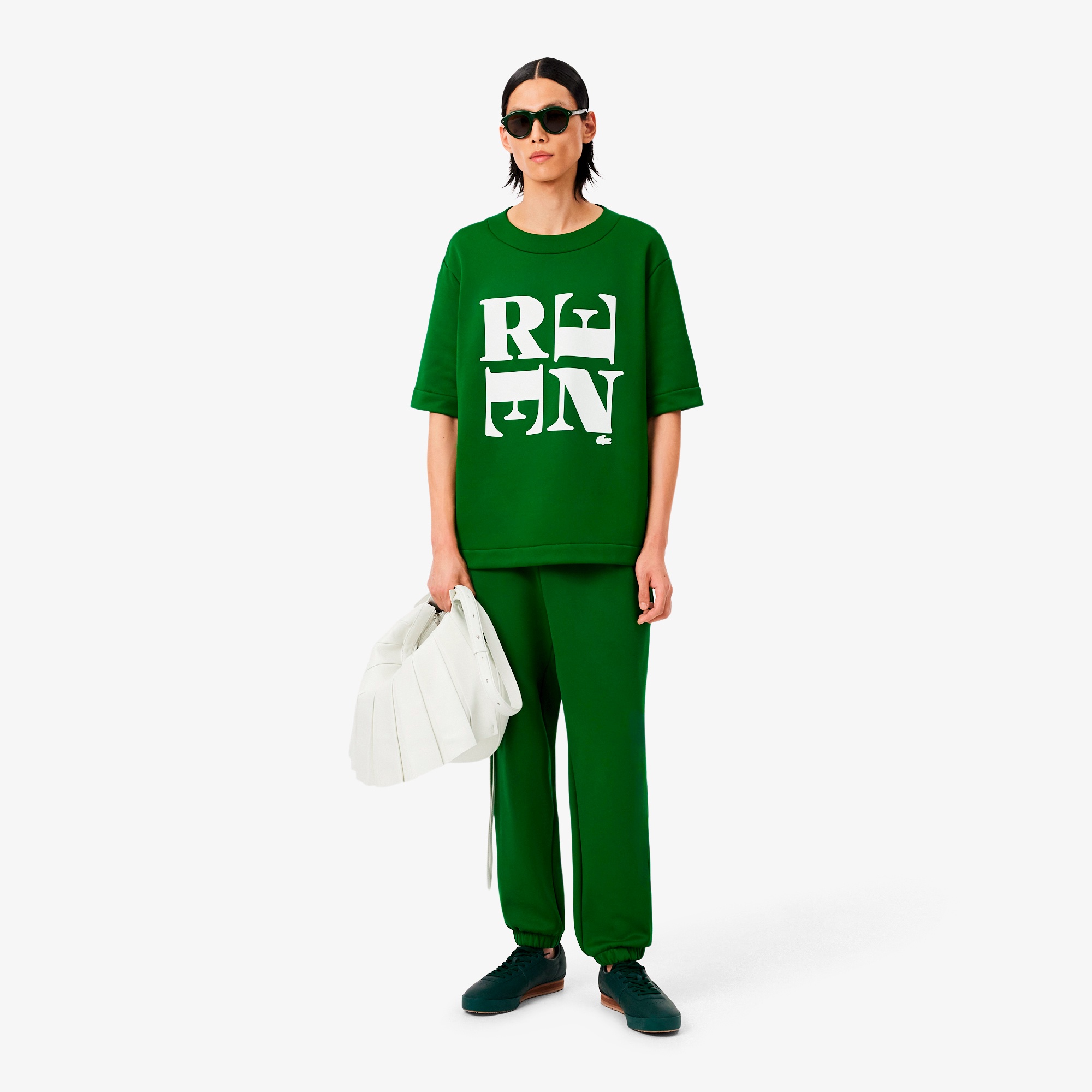 『FW25 Fashion Show』RENEプリントダブルフェイスサテンTシャツ