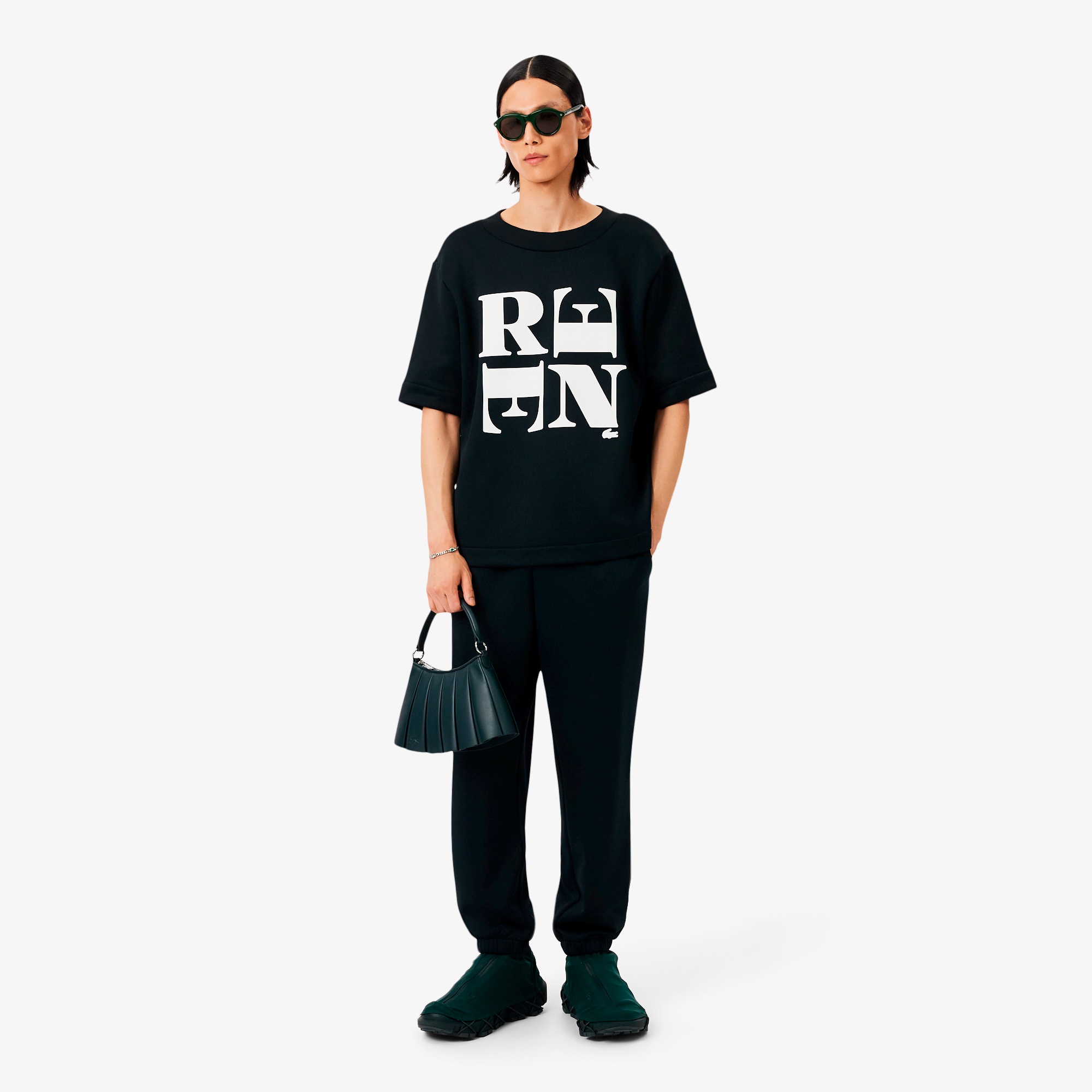『FW25 Fashion Show』RENEプリントダブルフェイスサテンTシャツ
