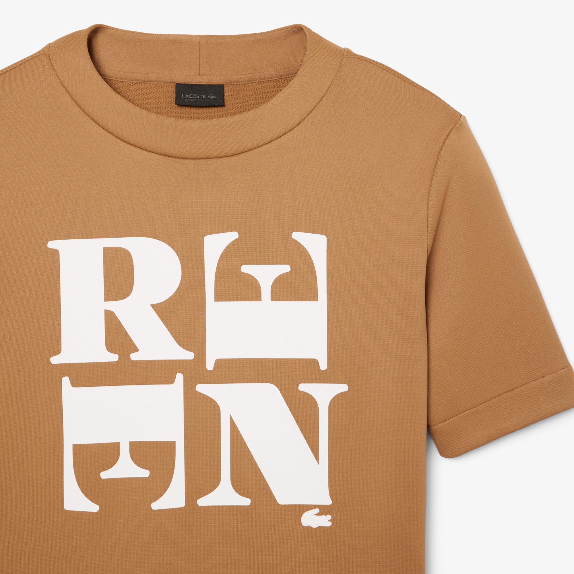 『FW25 Fashion Show』RENEプリントダブルフェイスサテンTシャツ
