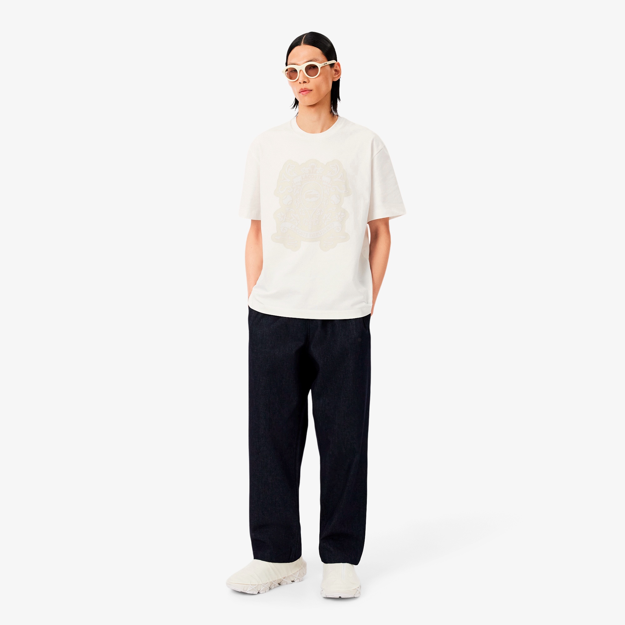 『FW25 Fashion Show』ヘリテージシールドグラフィックTシャツ