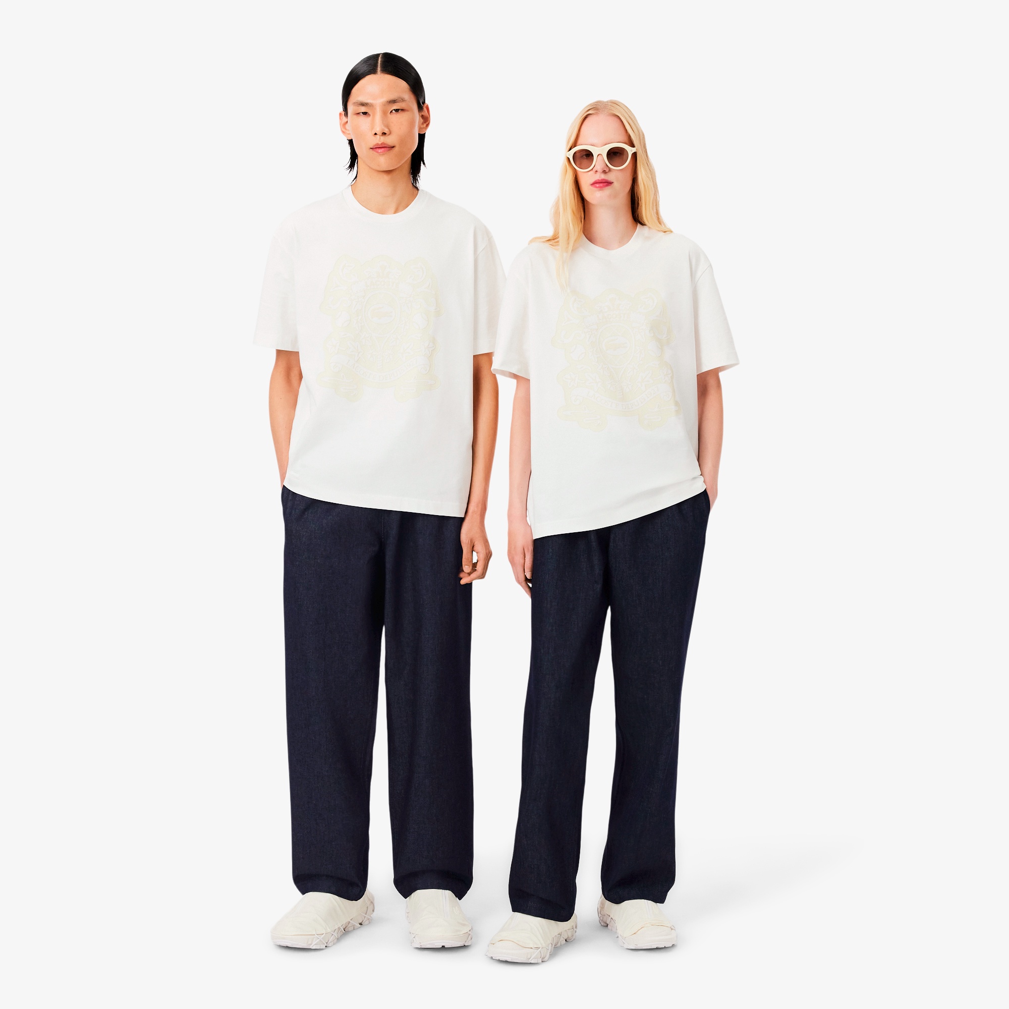 『FW25 Fashion Show』デニムジョガーパンツ