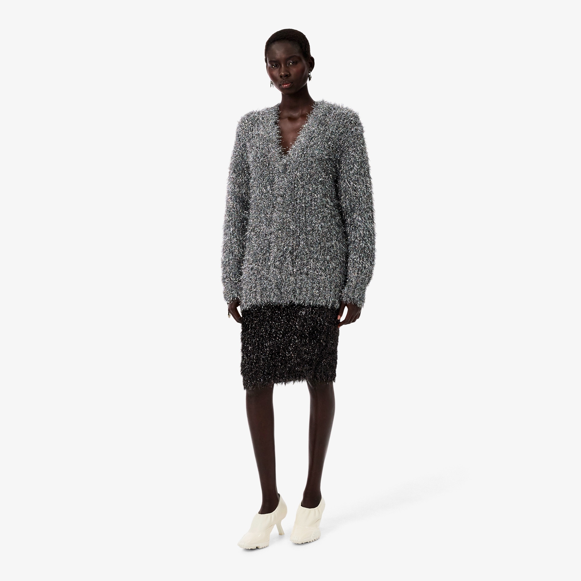 『FW25 Fashion Show』ルレックスニットスカート