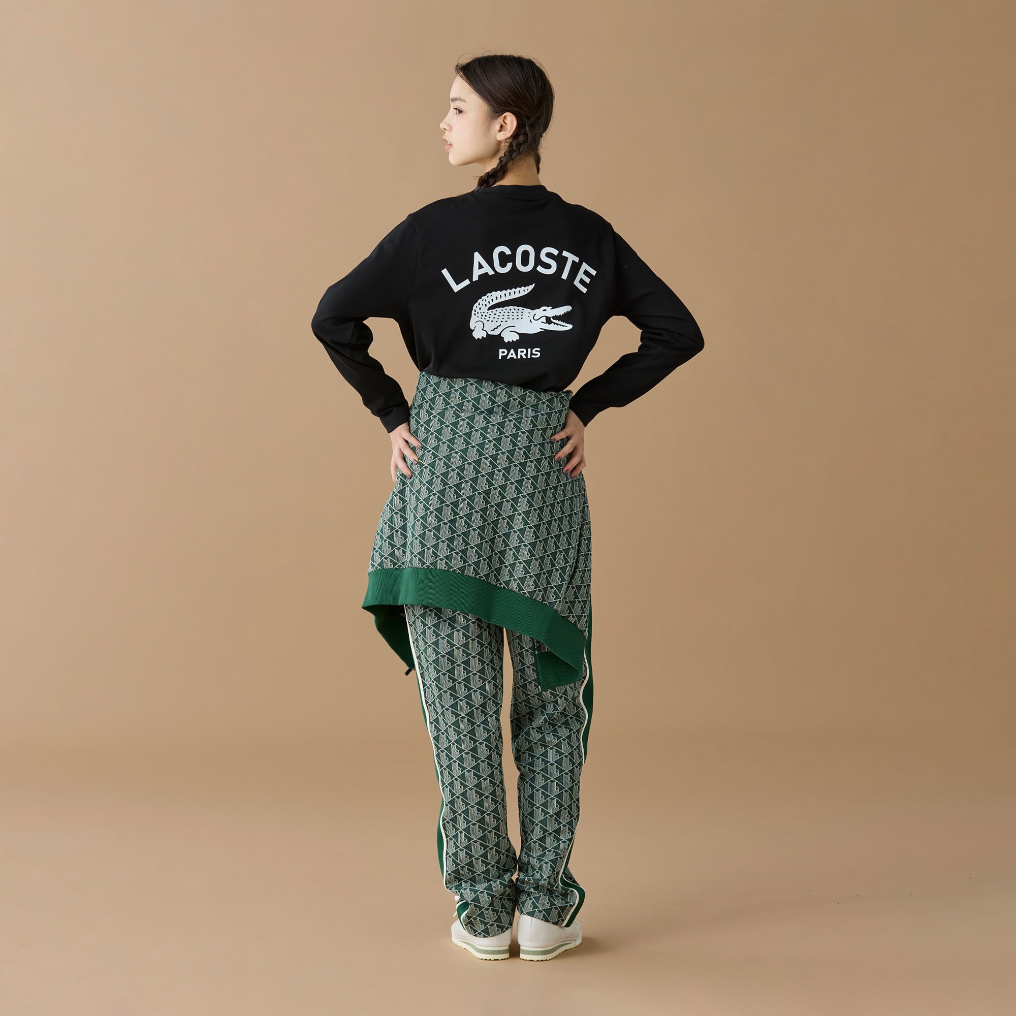 PARISロゴヘビーオンスTシャツ