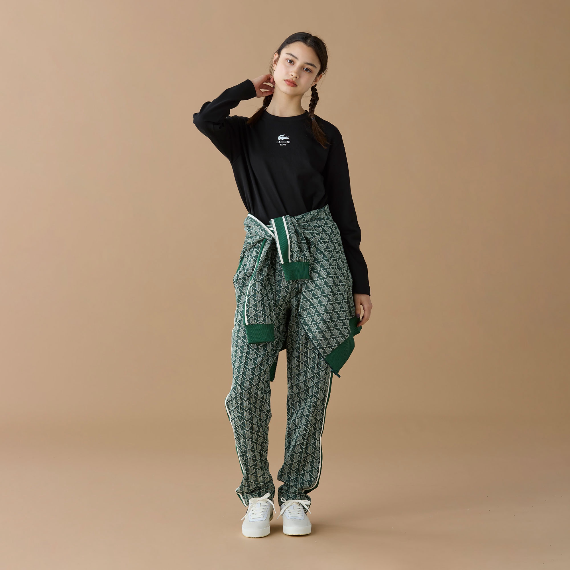 PARISロゴヘビーオンスTシャツ