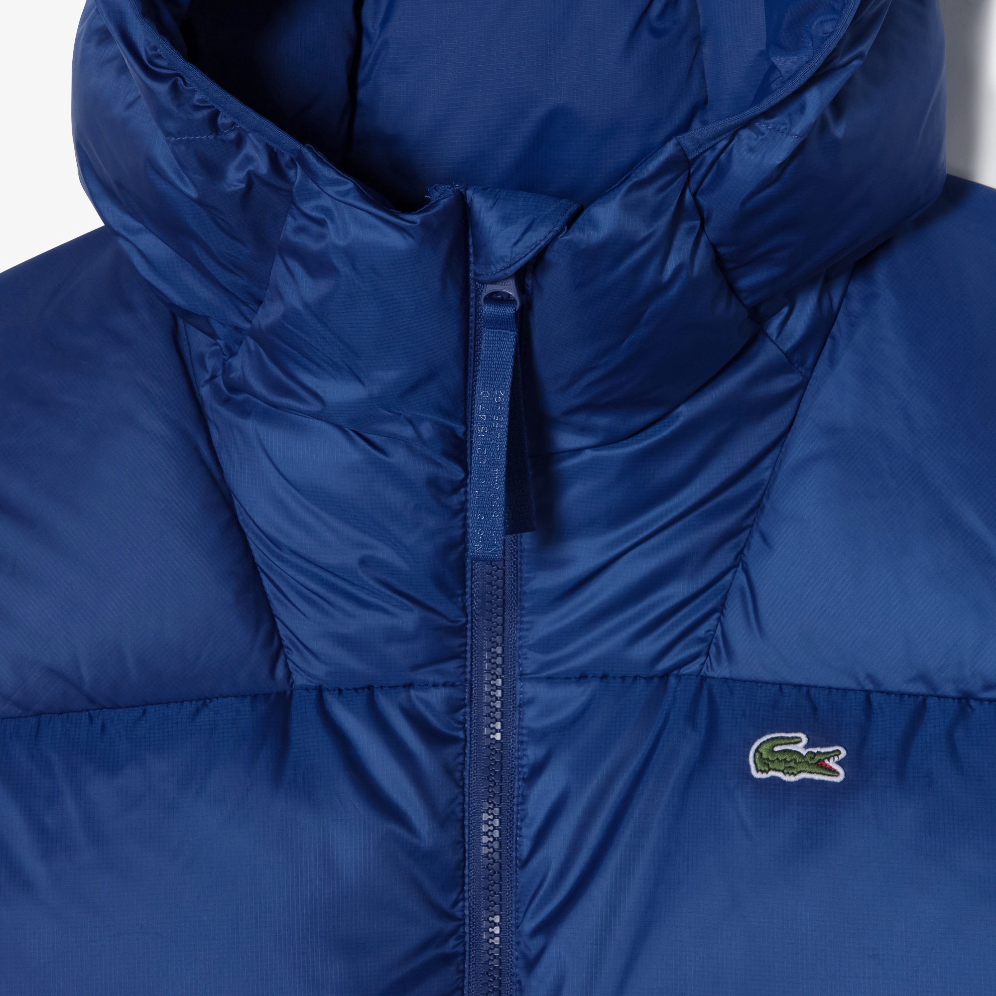 バックステッチダウンジャケット