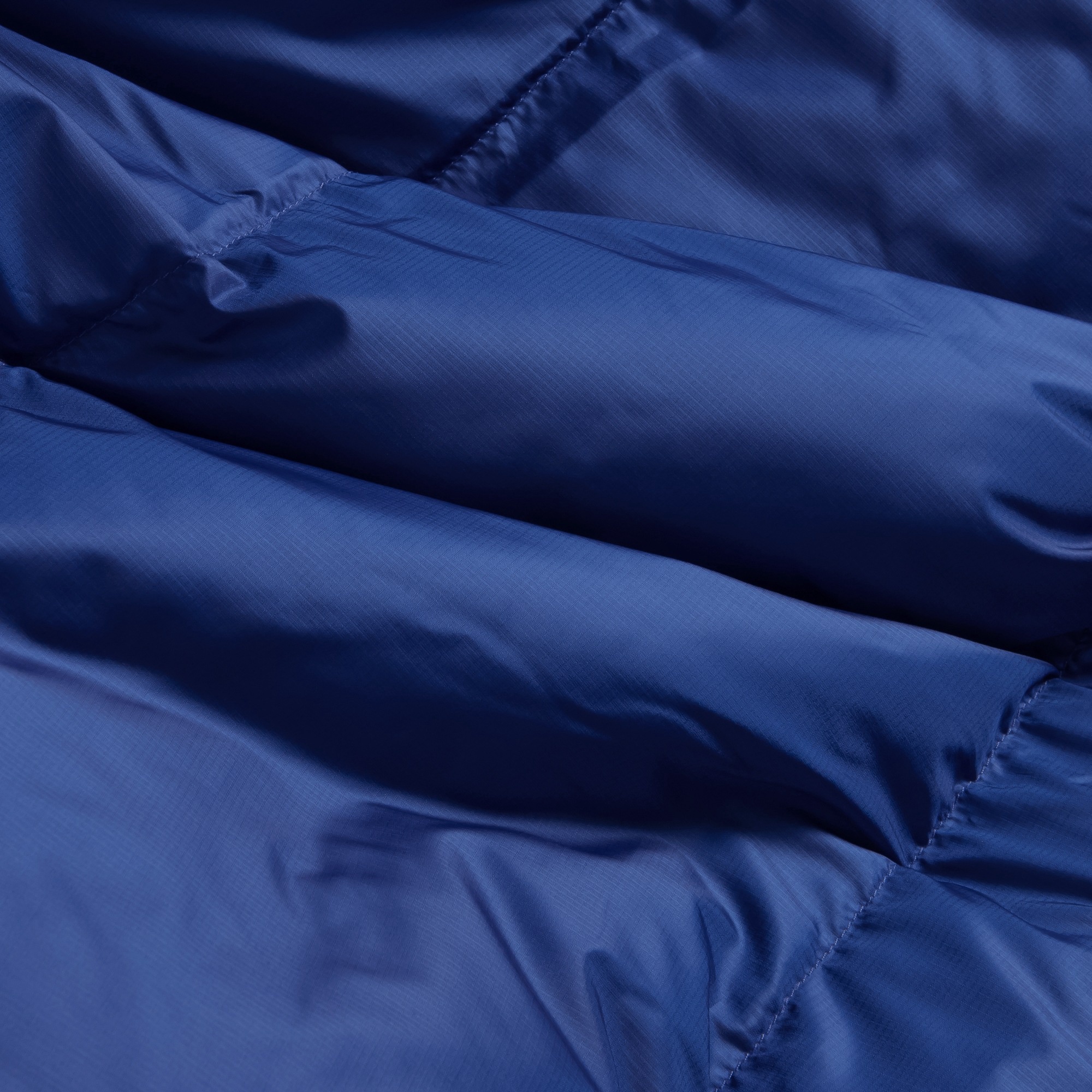 バックステッチダウンジャケット