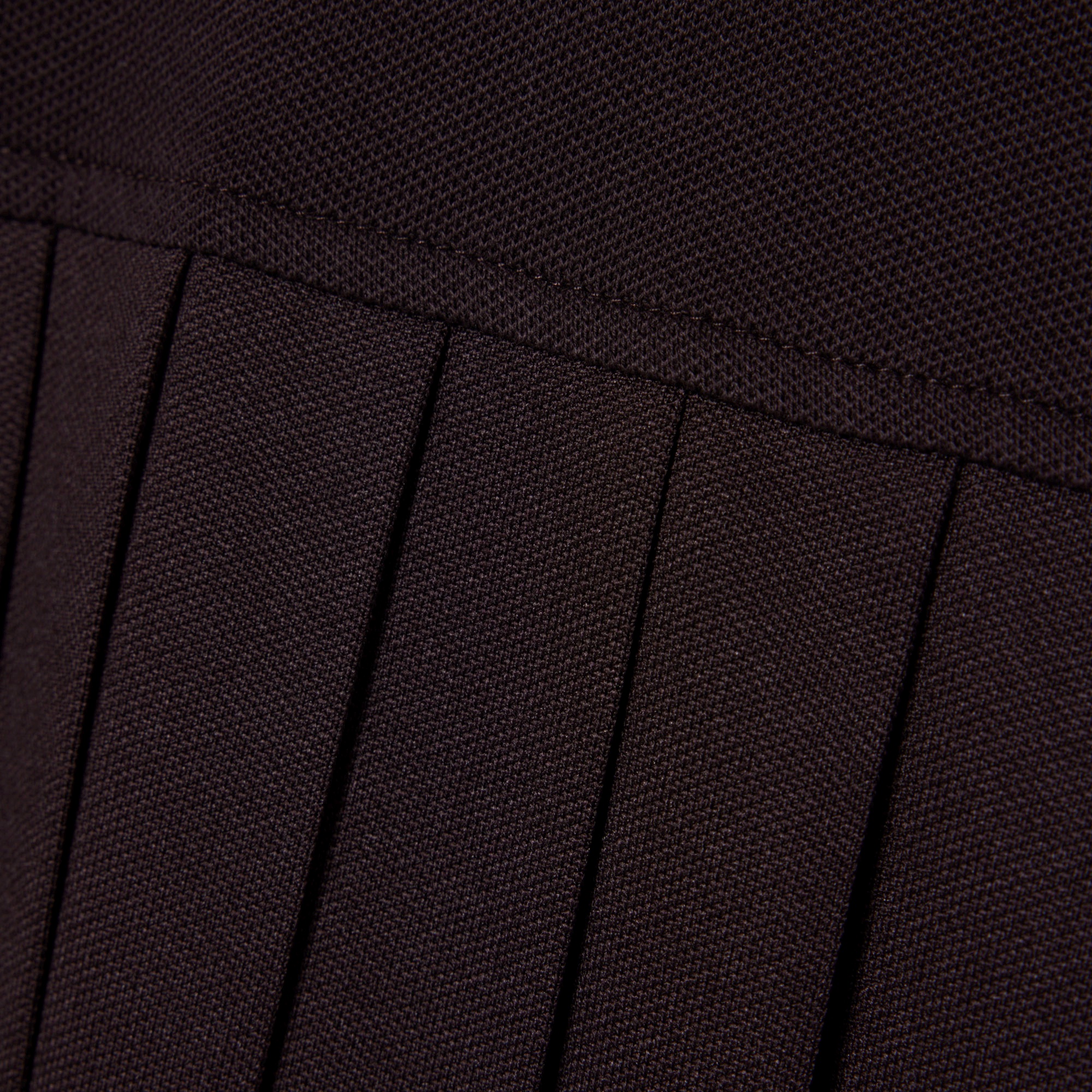 ストレッチ鹿の子地プリーツポロドレス