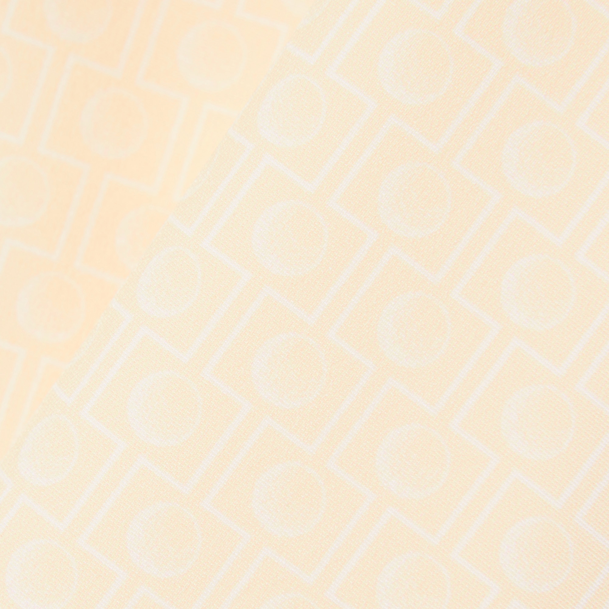 ウルトラドライゴルフスカート