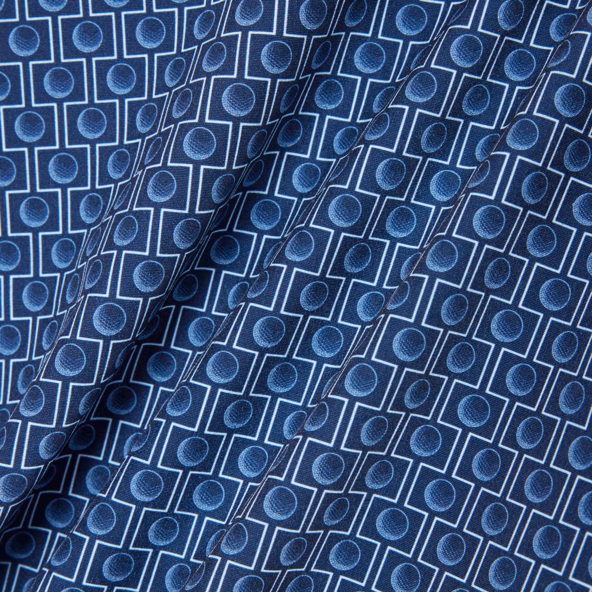 ウルトラドライゴルフスカート