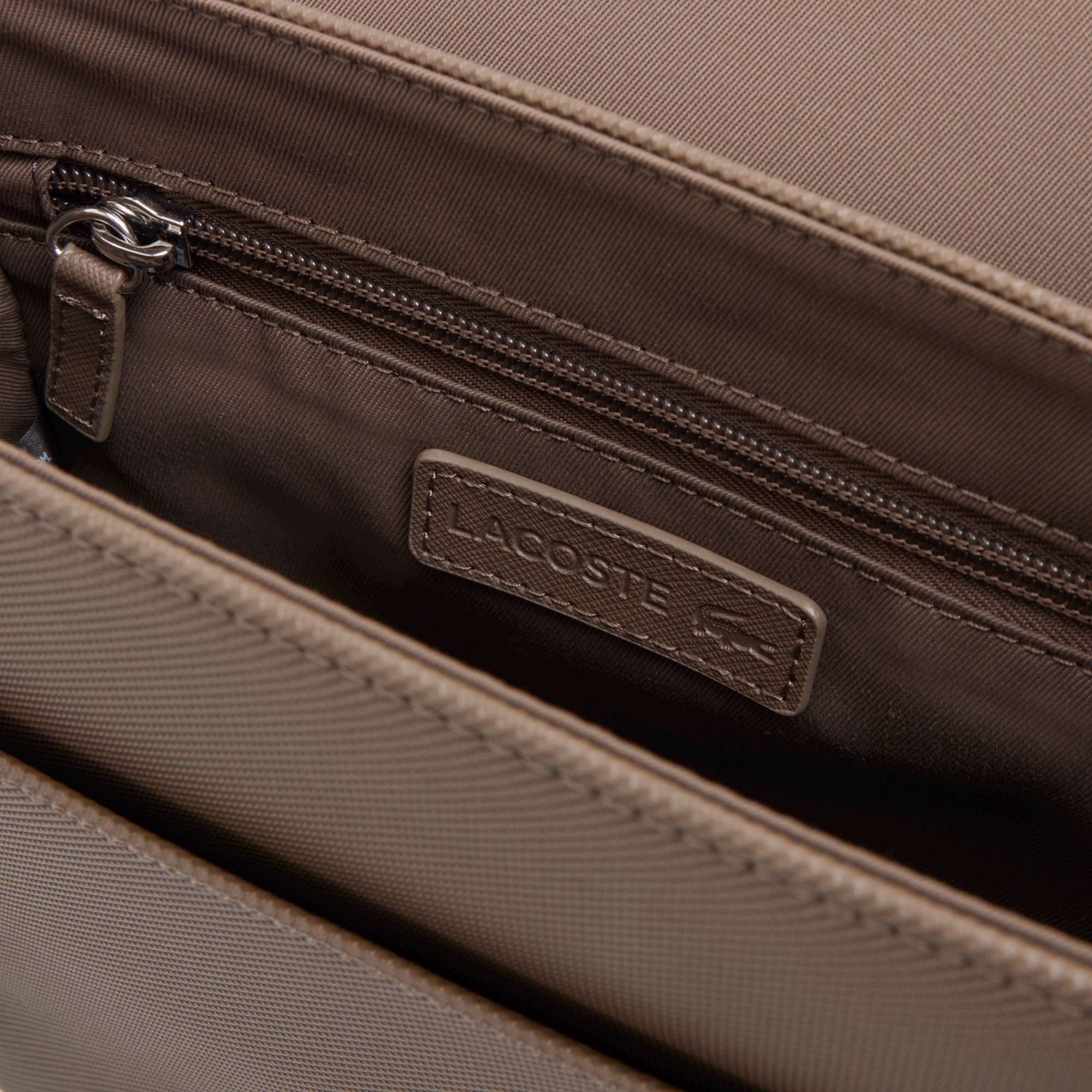 メンズクラシック スリムフラップサッチェルバッグ