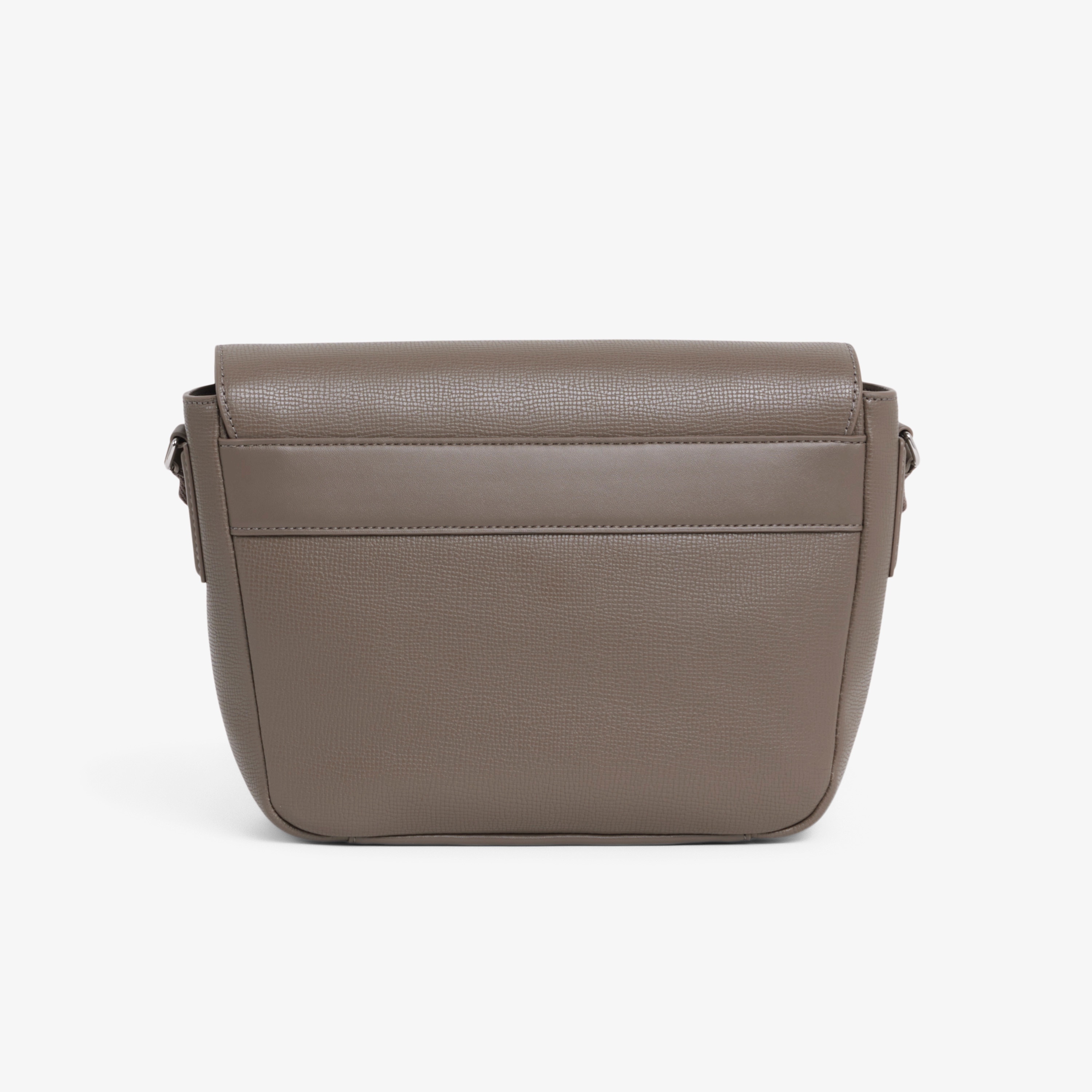 オシアン レザーフラップバッグ