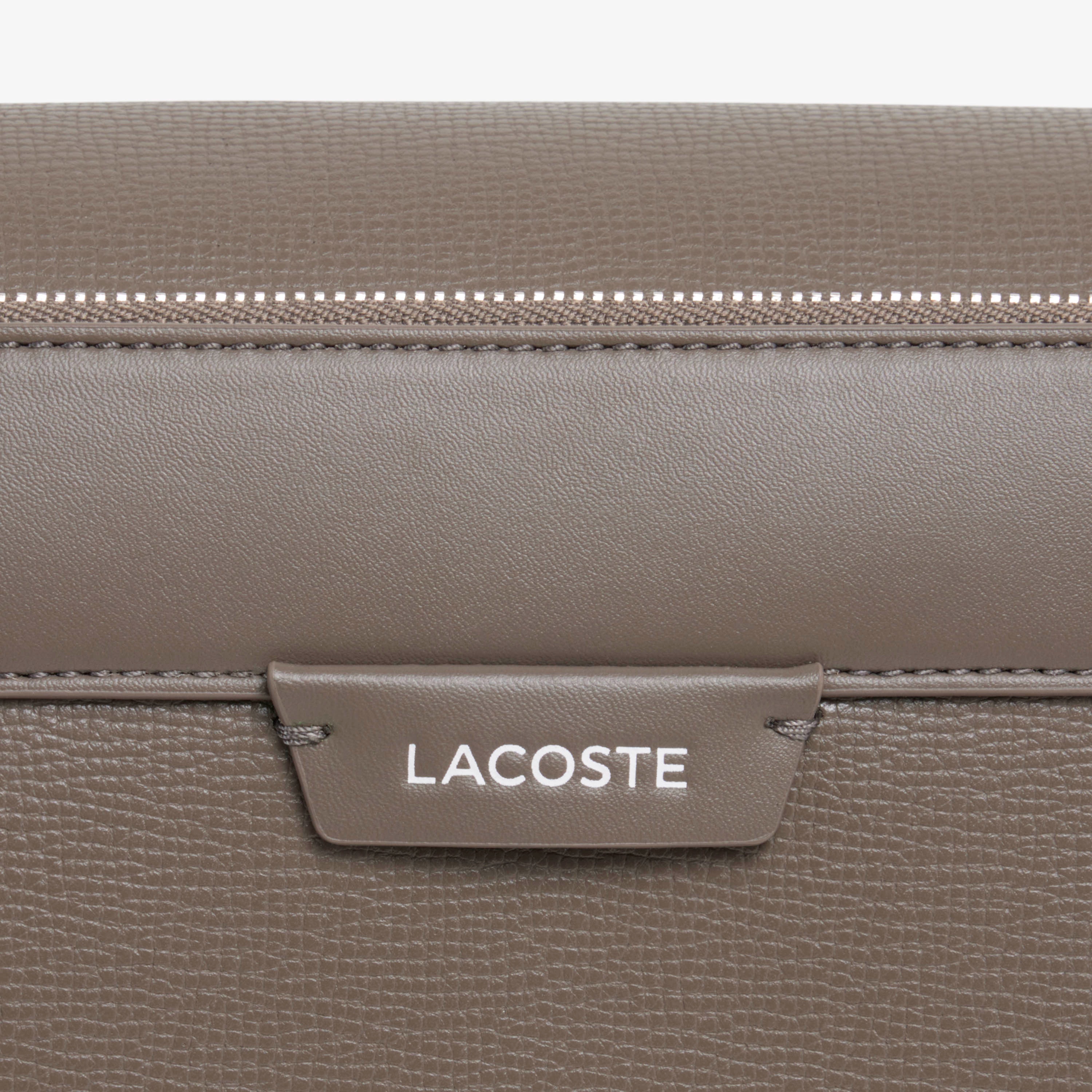 オシアン レザーフラップバッグ