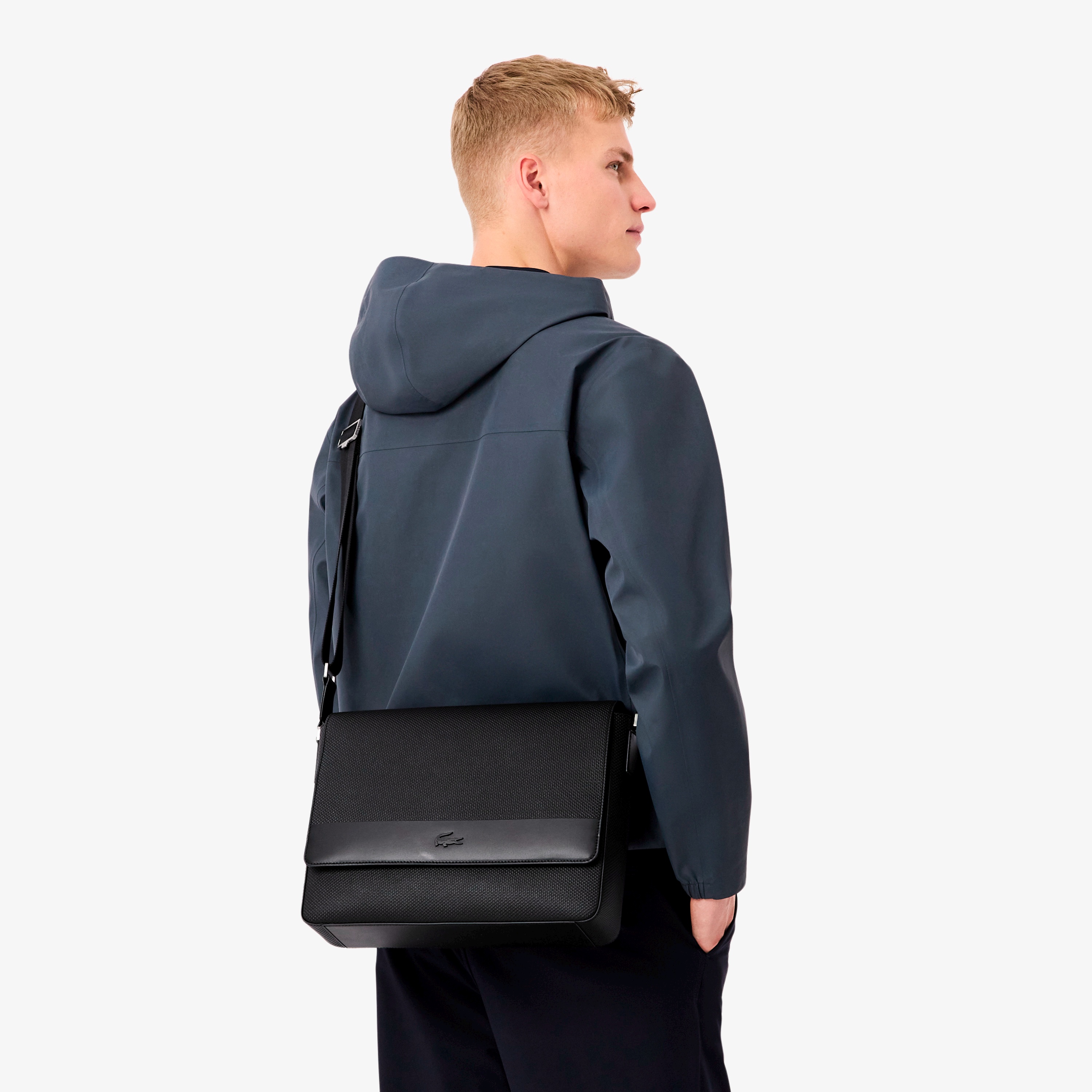 シャンタコ レザー メッセンジャーバッグ