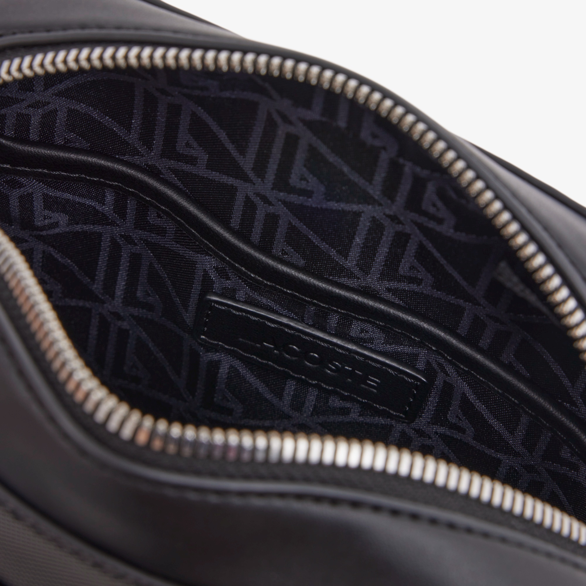 ランゴン バーチカルミニショルダーバッグ