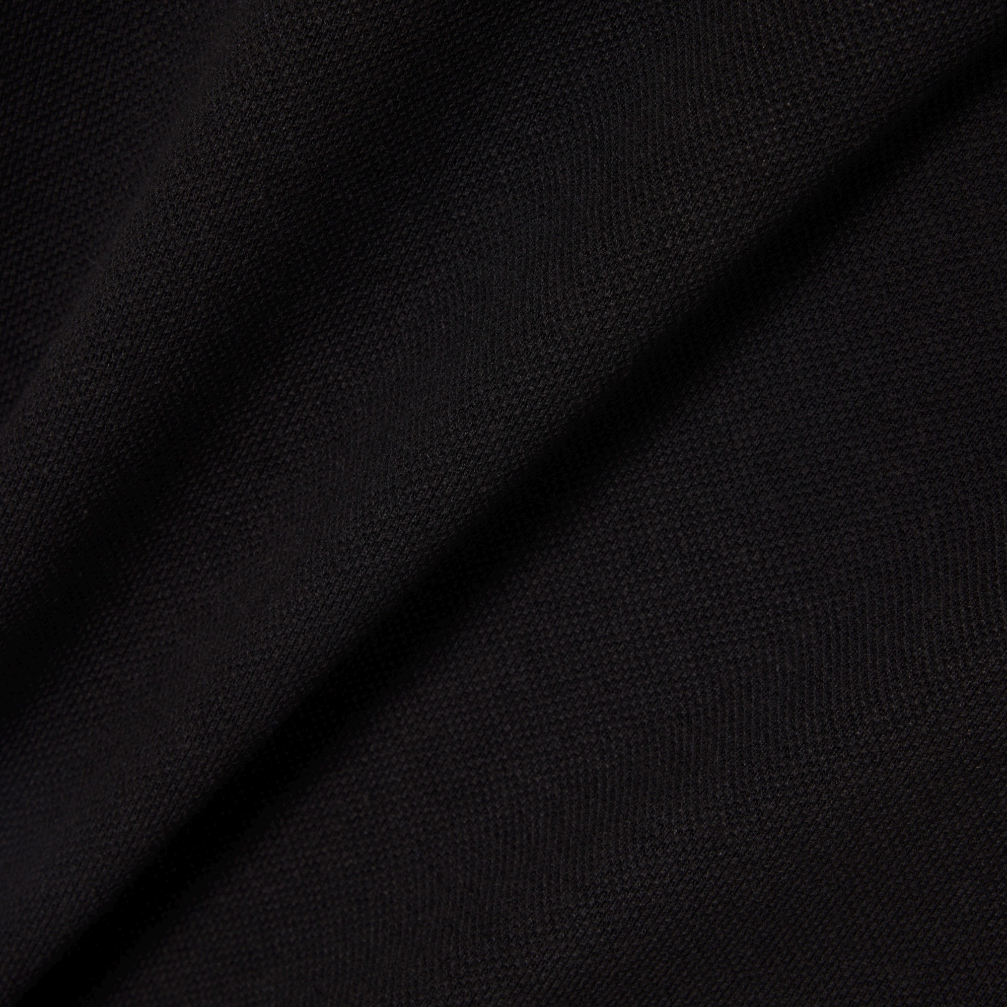 オープンカラーネックポロシャツ