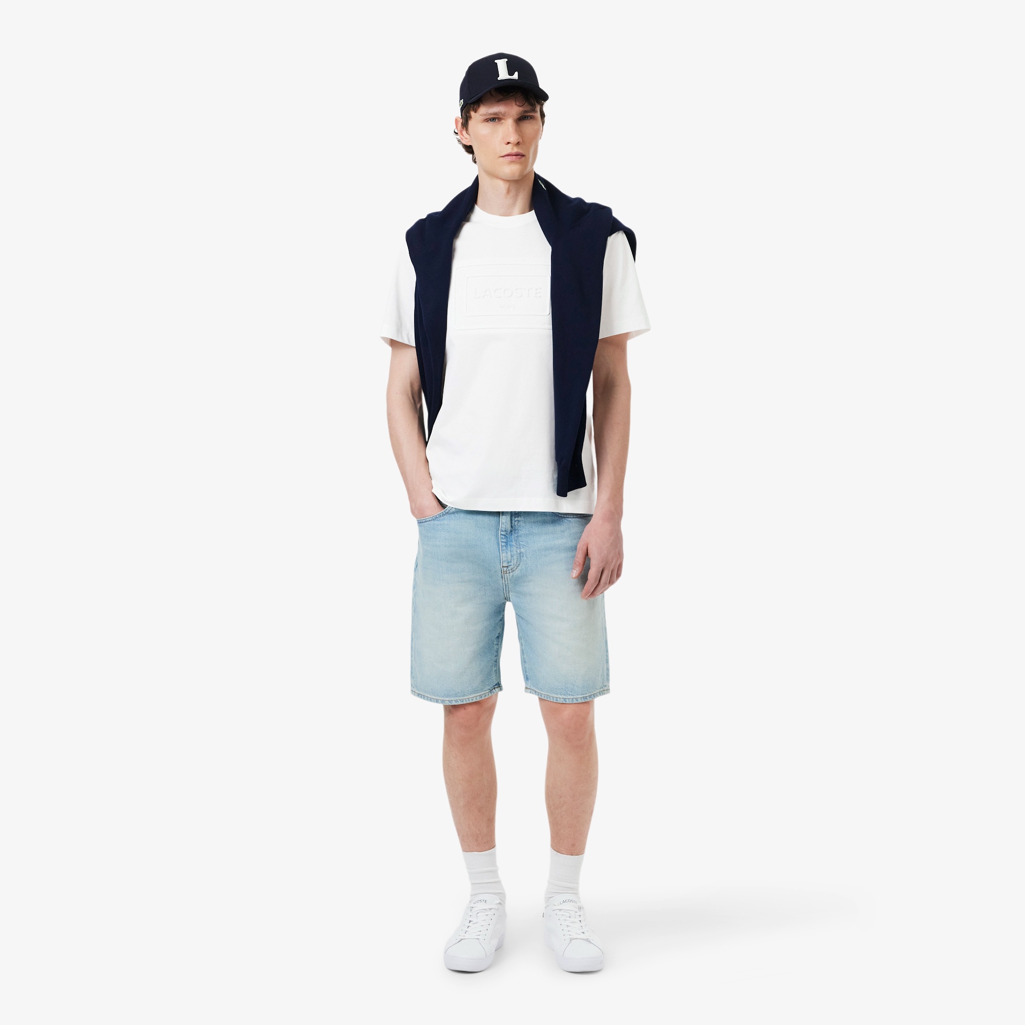 エンボスパリロゴ クルーネックTシャツ