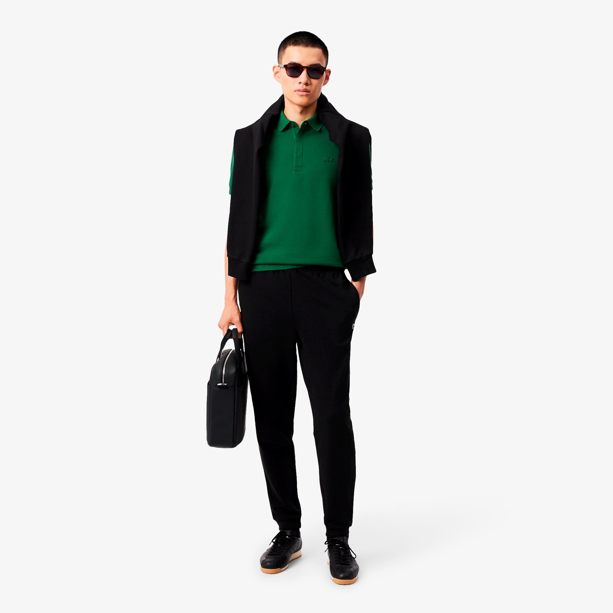 エッセンシャルテーパードスウェットパンツ