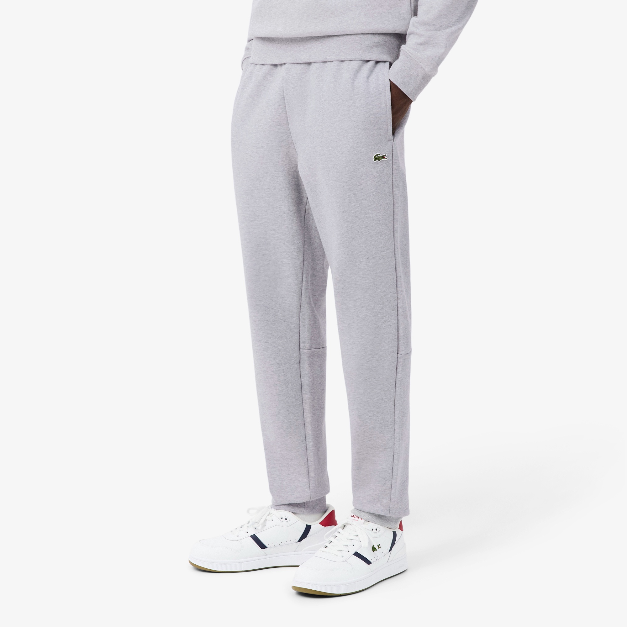 エッセンシャルテーパードスウェットパンツ