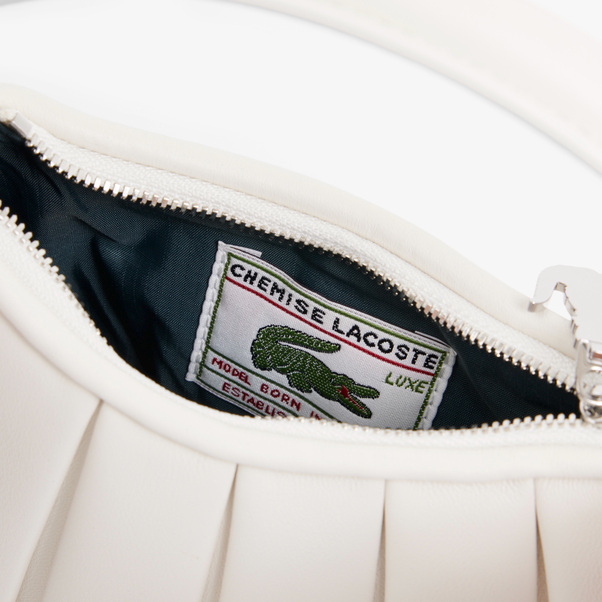 『FW25 Fashion Show』ランラン レザープリーツトートミニバッグ