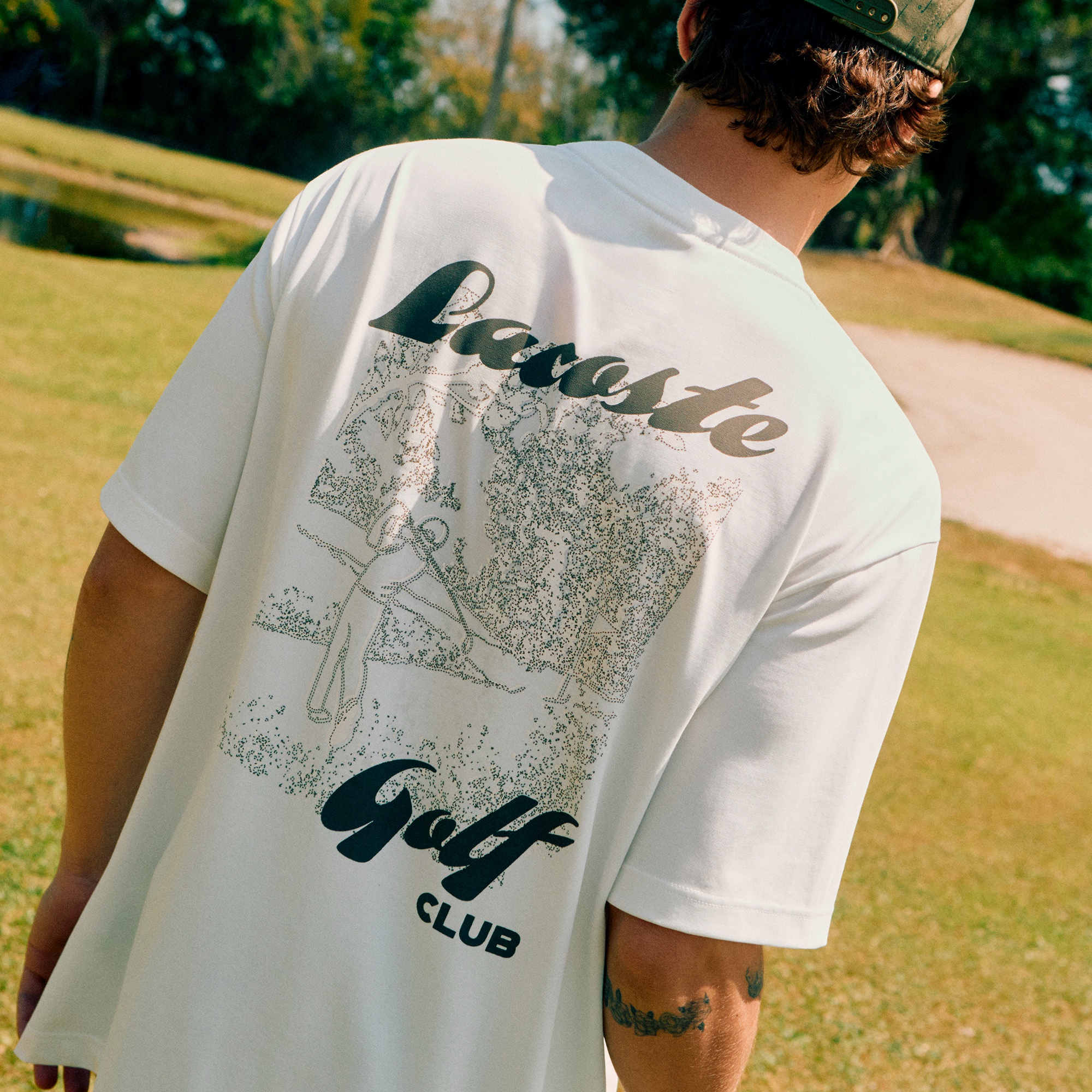 ラコステゴルフウルトラドライバックプリントTシャツ