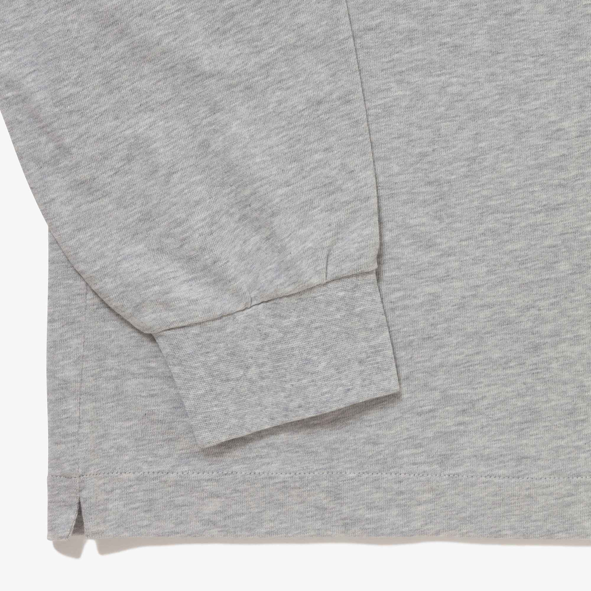 ベーシックロングスリーブTシャツ