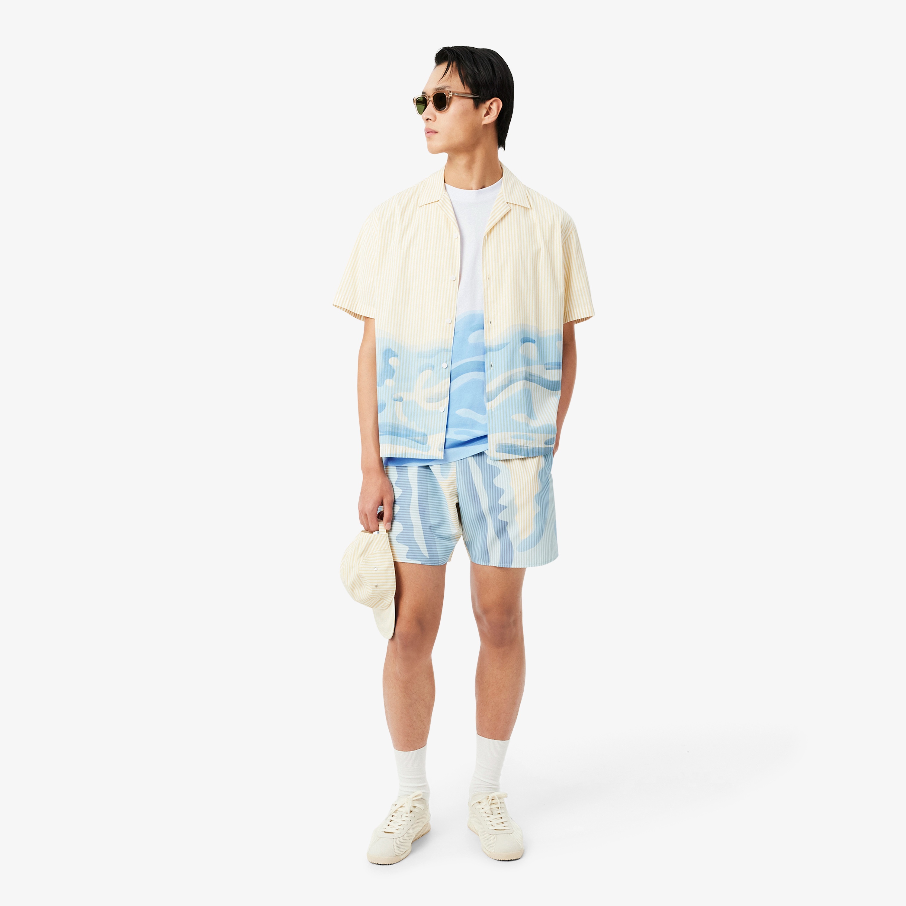 クローズアップワニロゴプリントTシャツ
