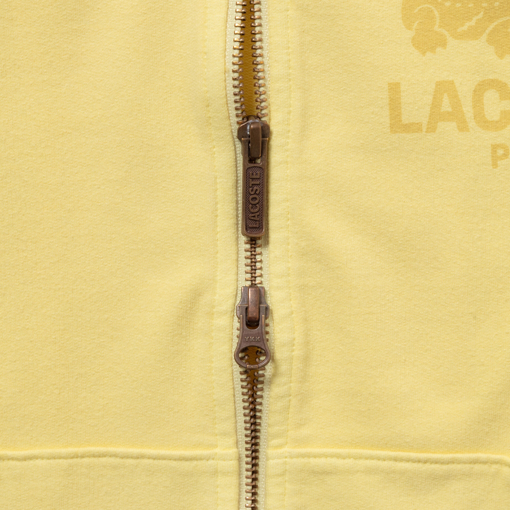 ビンテージエフェクト ロゴジップフーディー