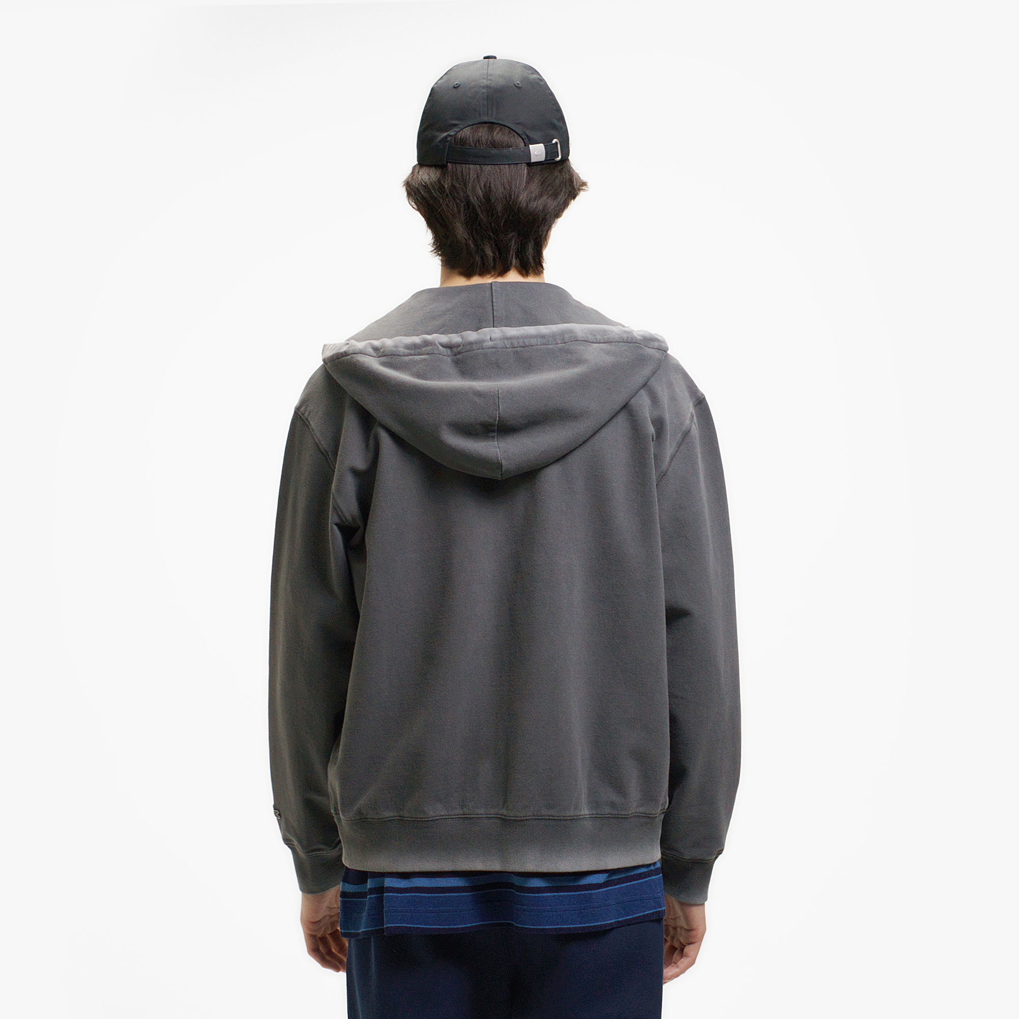 ビンテージエフェクト ロゴジップフーディー