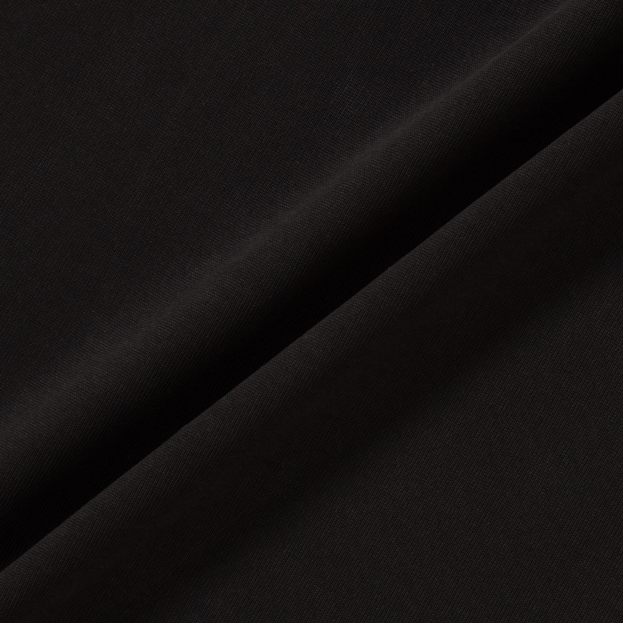 ワンポイントロゴクルーネックTシャツ