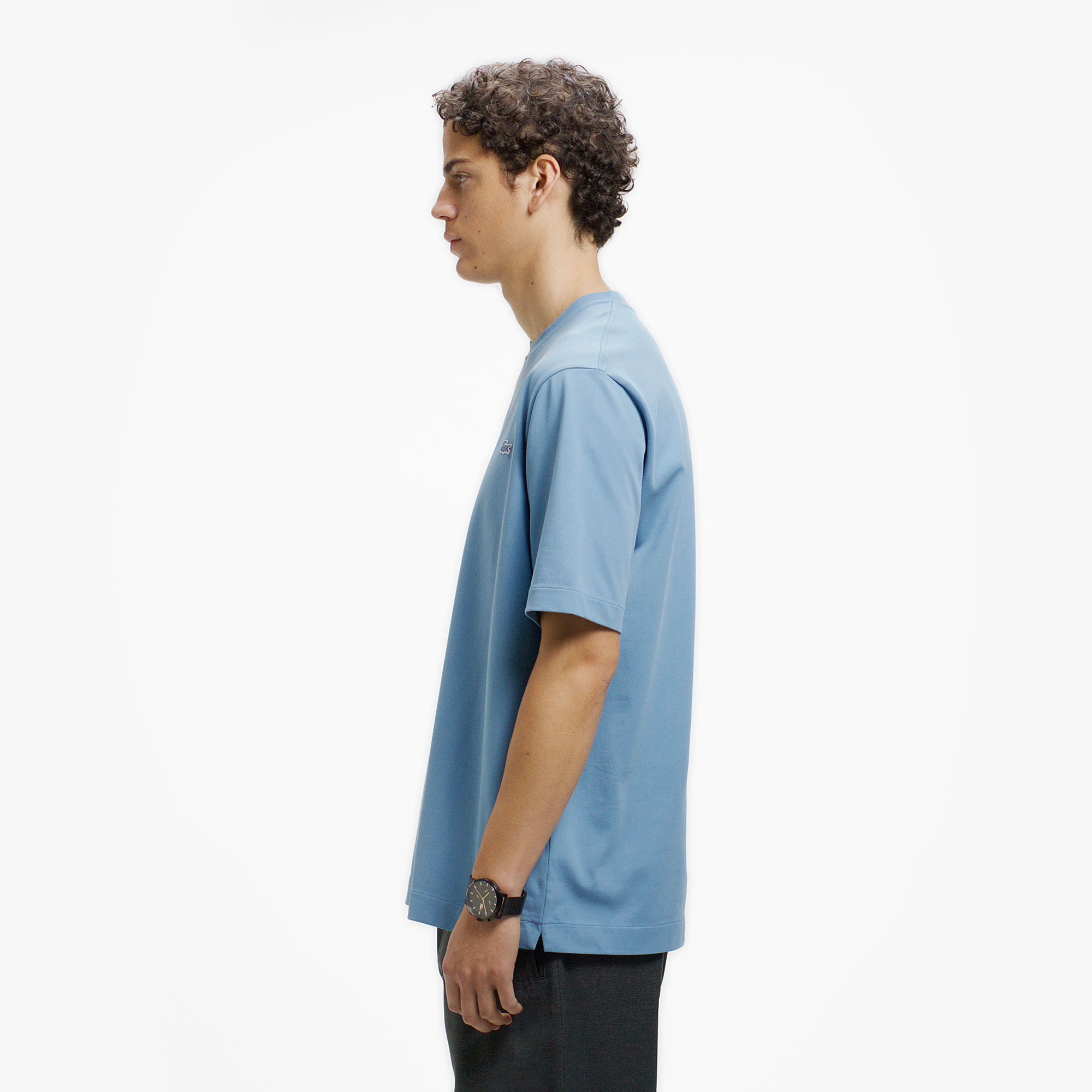 ワンポイントロゴクルーネックTシャツ