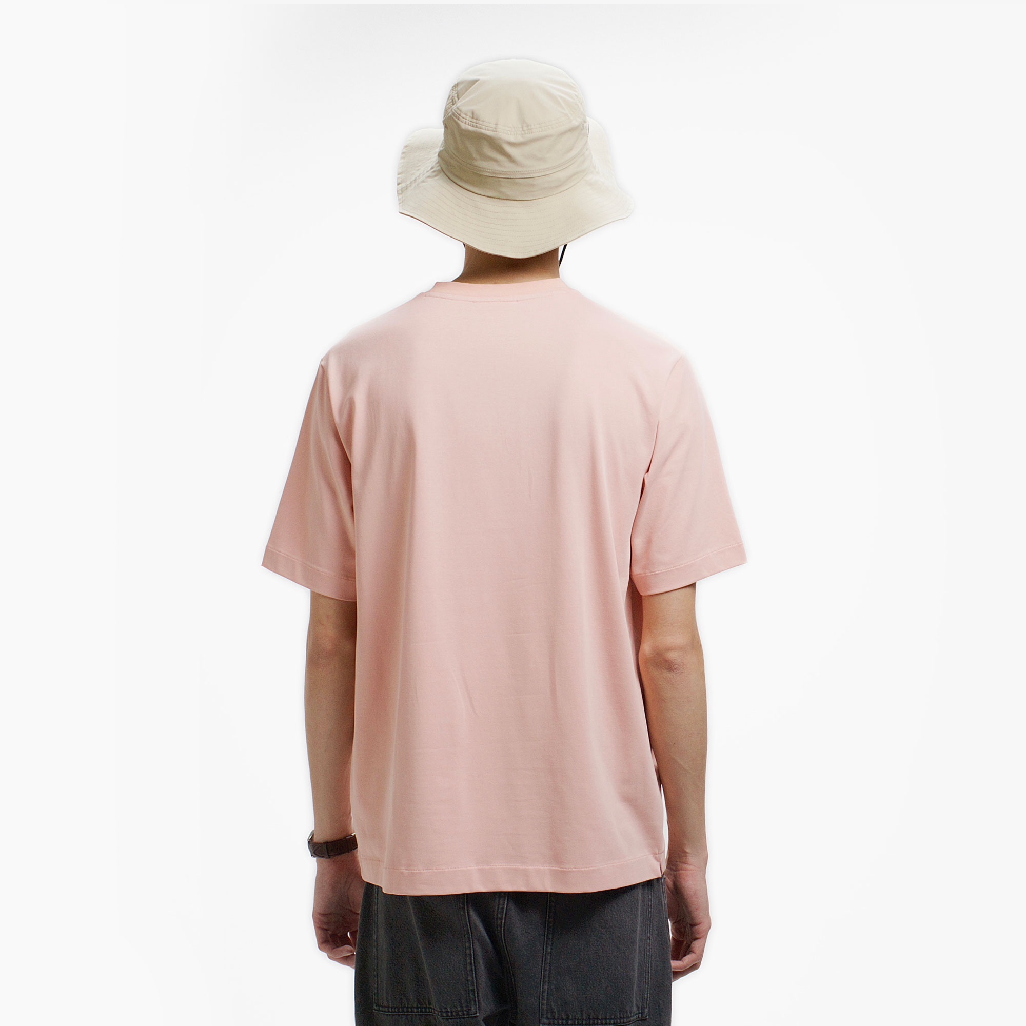 ワンポイントロゴクルーネックTシャツ