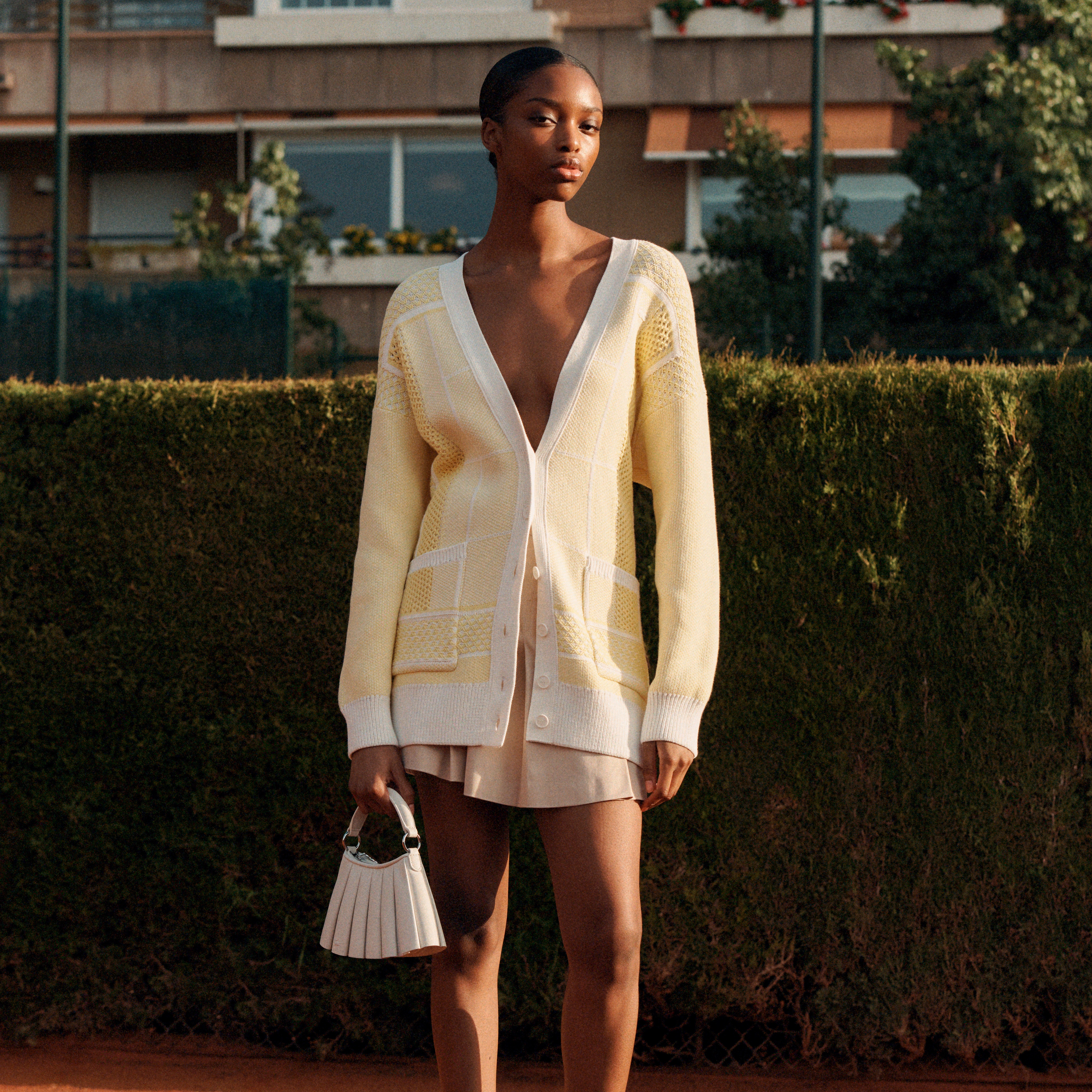 テニスコートジャカードロングニットカーディガン