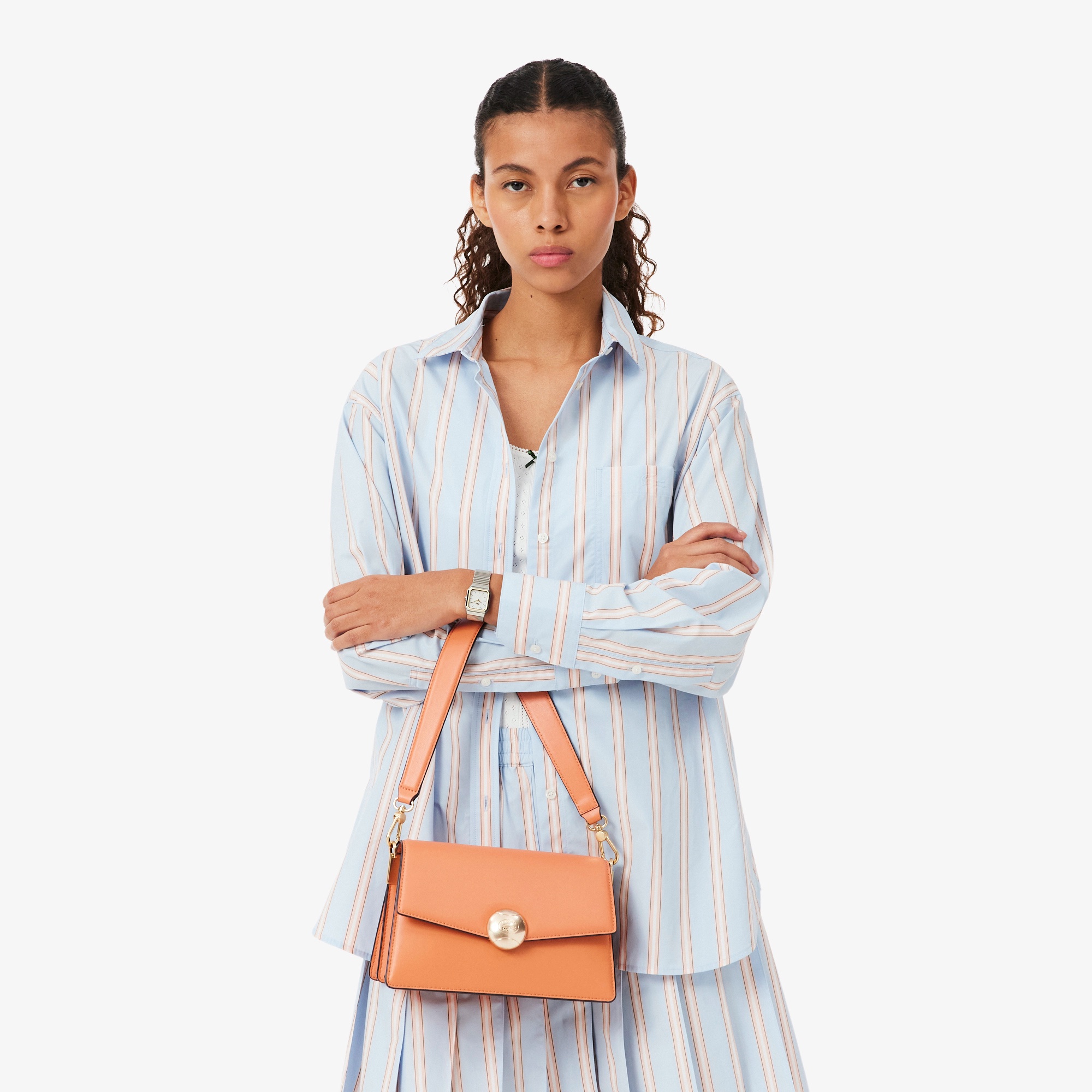 テニスブリス レザーミディアムショルダーバッグ